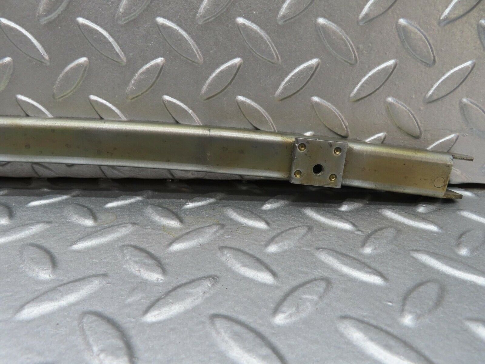 13993 Mercedes-Benz C107 280SLC Rear Right Window Channel