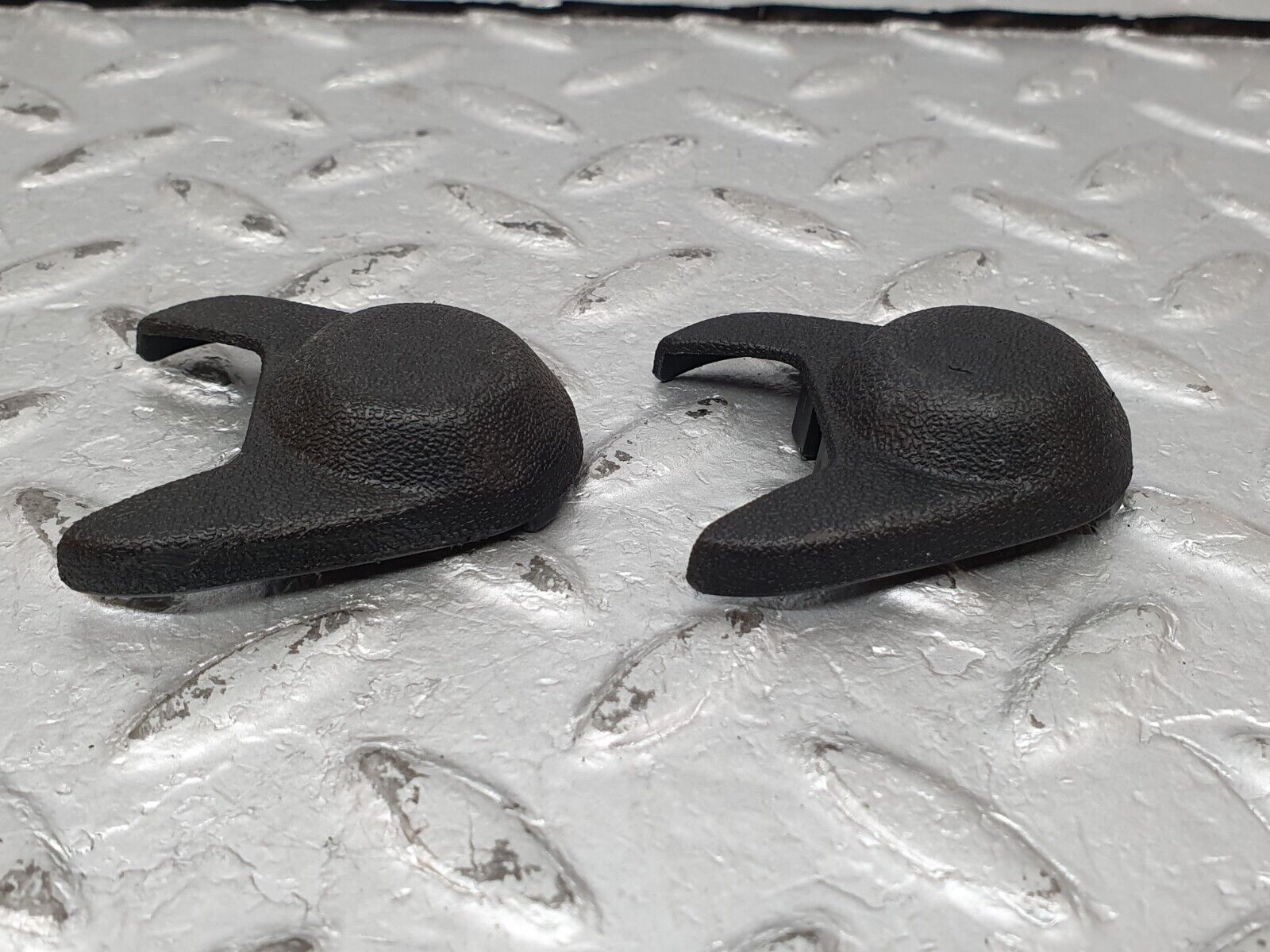 41252 Mercedes-Benz W126 300SE Seat Belt Cover Pair 1248680230