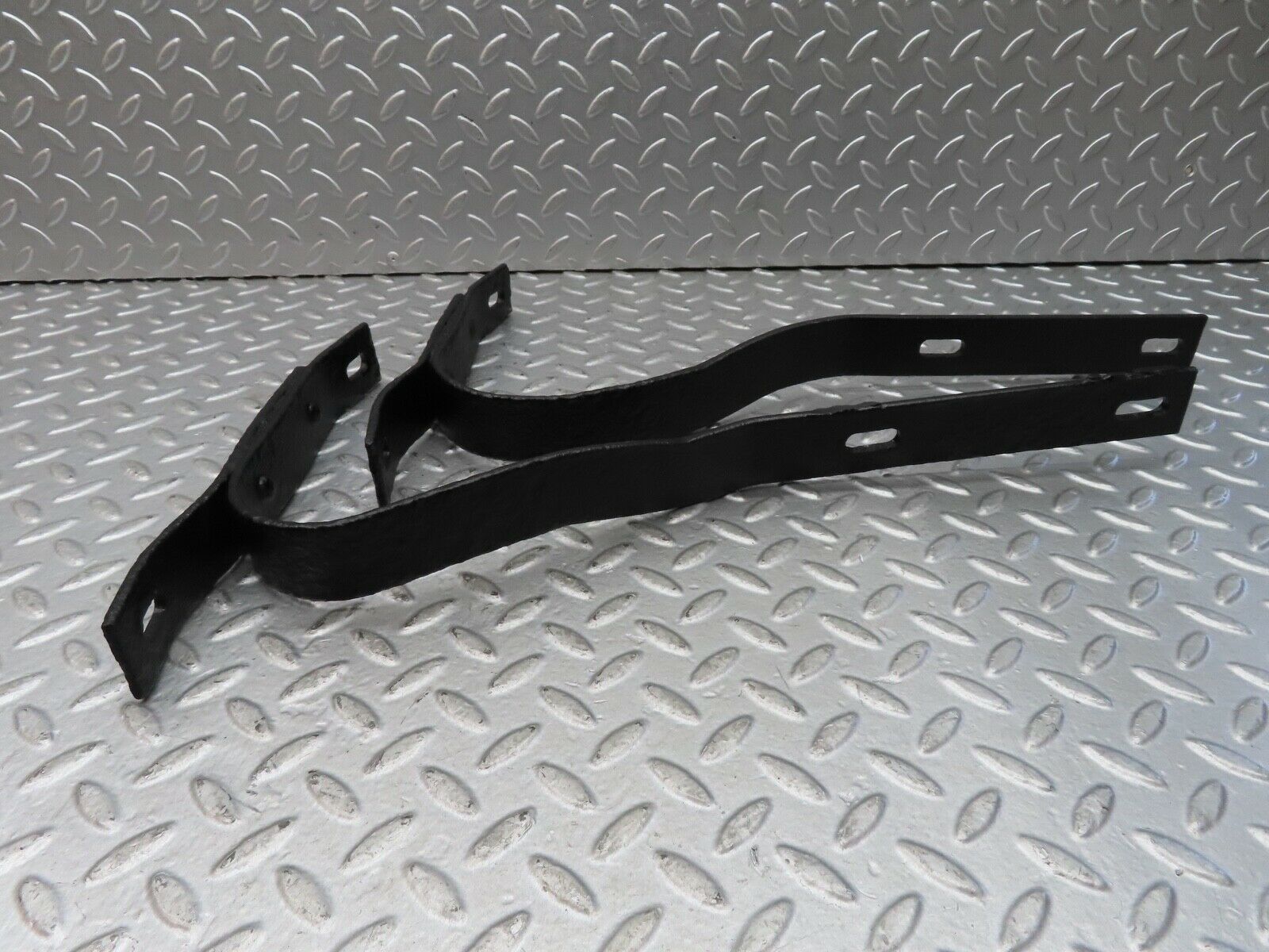 18773 Mercedes-Benz W120 W121 Ponton Rear Bumper Bracket Holder