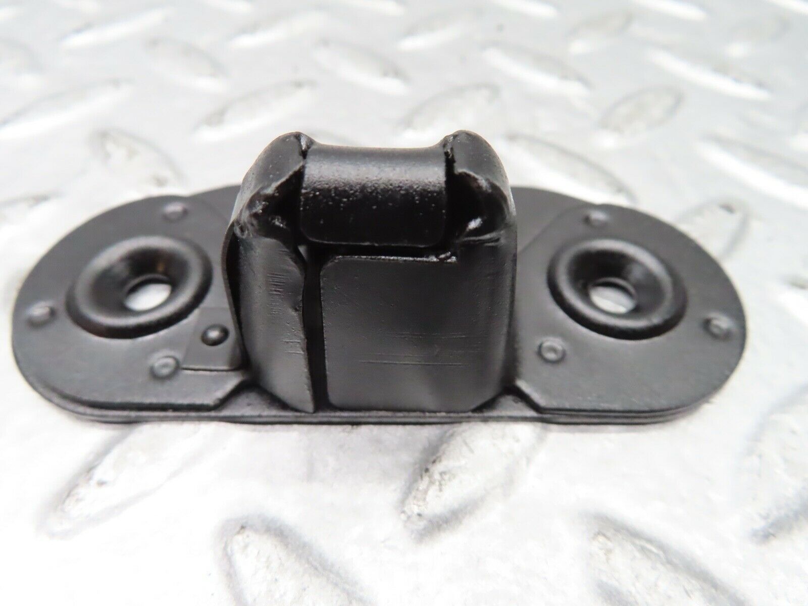 20299 Mercedes-Benz W114 280CE Coupe Trunk Lock Latch