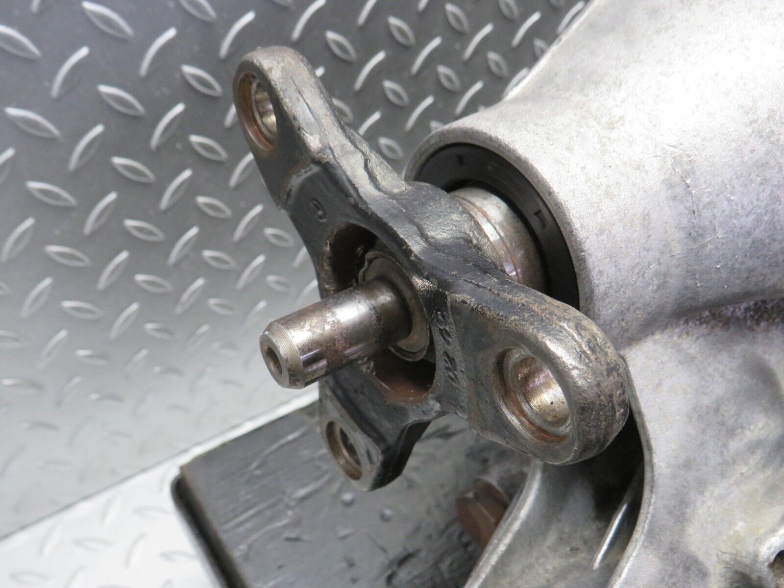 33129 Mercedes-Benz W123 240D Automatic Gearbox 3 Speed 722.117 1232700601 1152714501