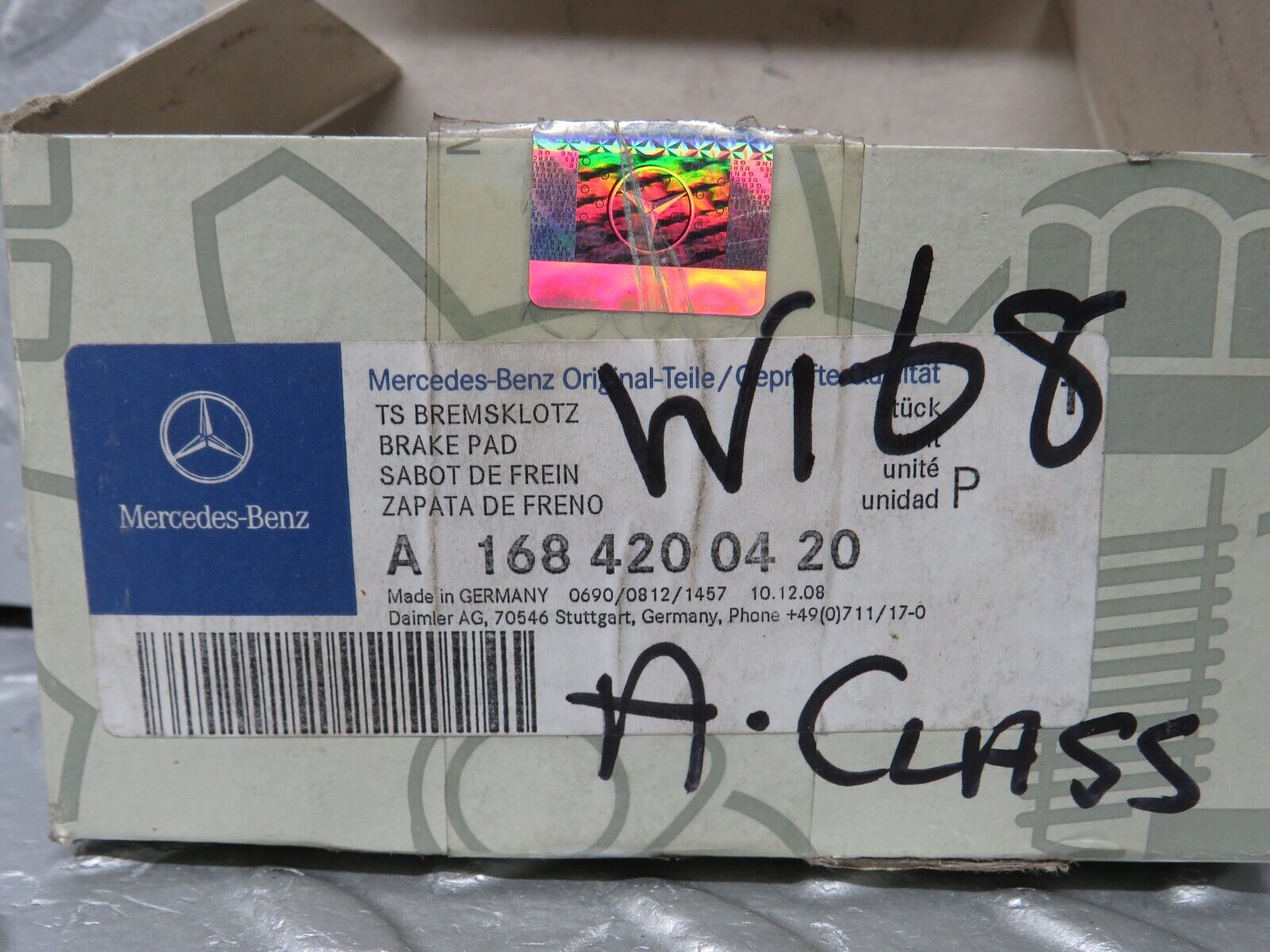 38210 Mercedes-Benz W168 Genuine Rear Brake Pads New 1684200420