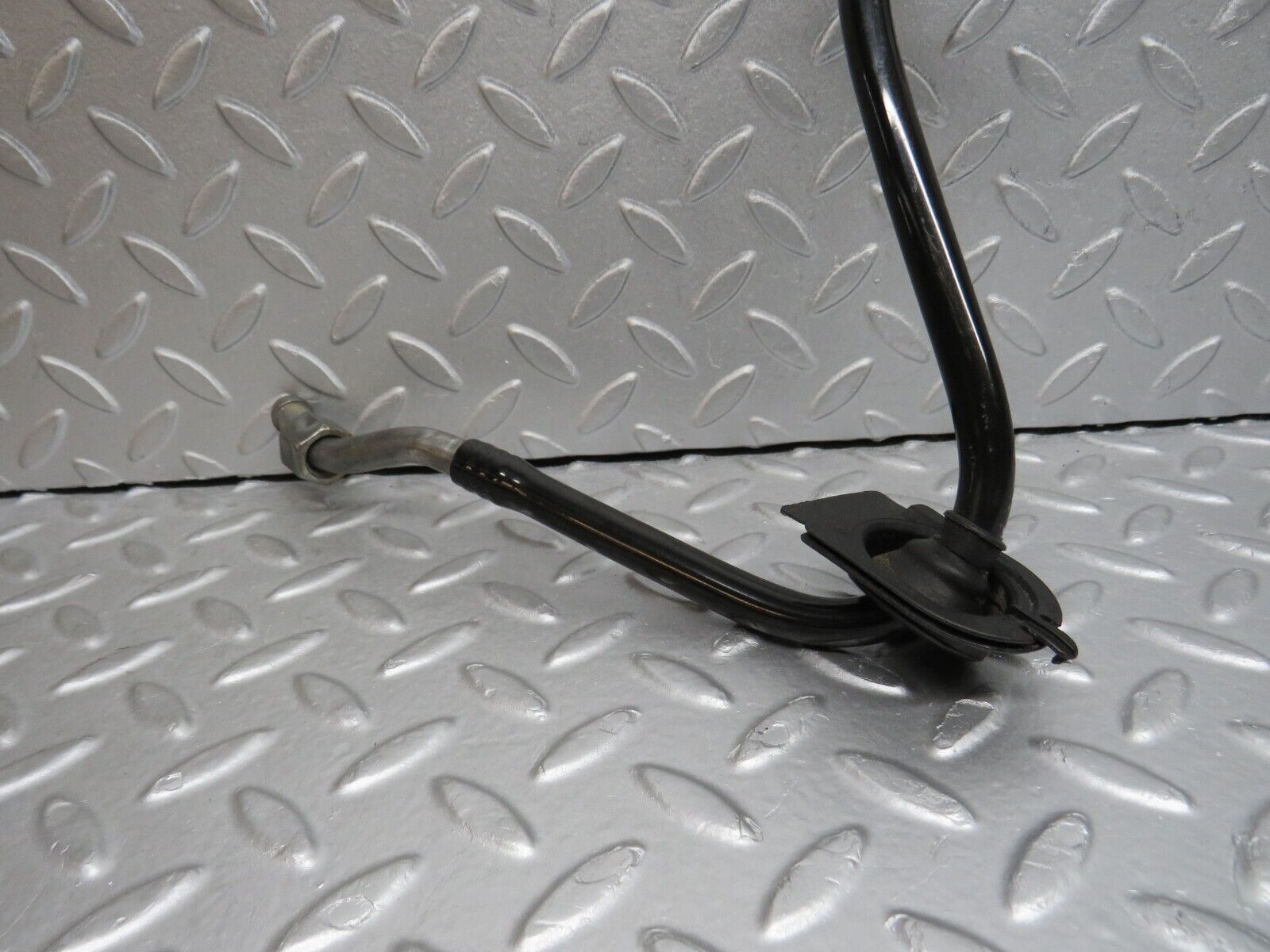 38526 Mercedes-Benz R129 280SL Coupe Brake Servo Vacuum Pipe