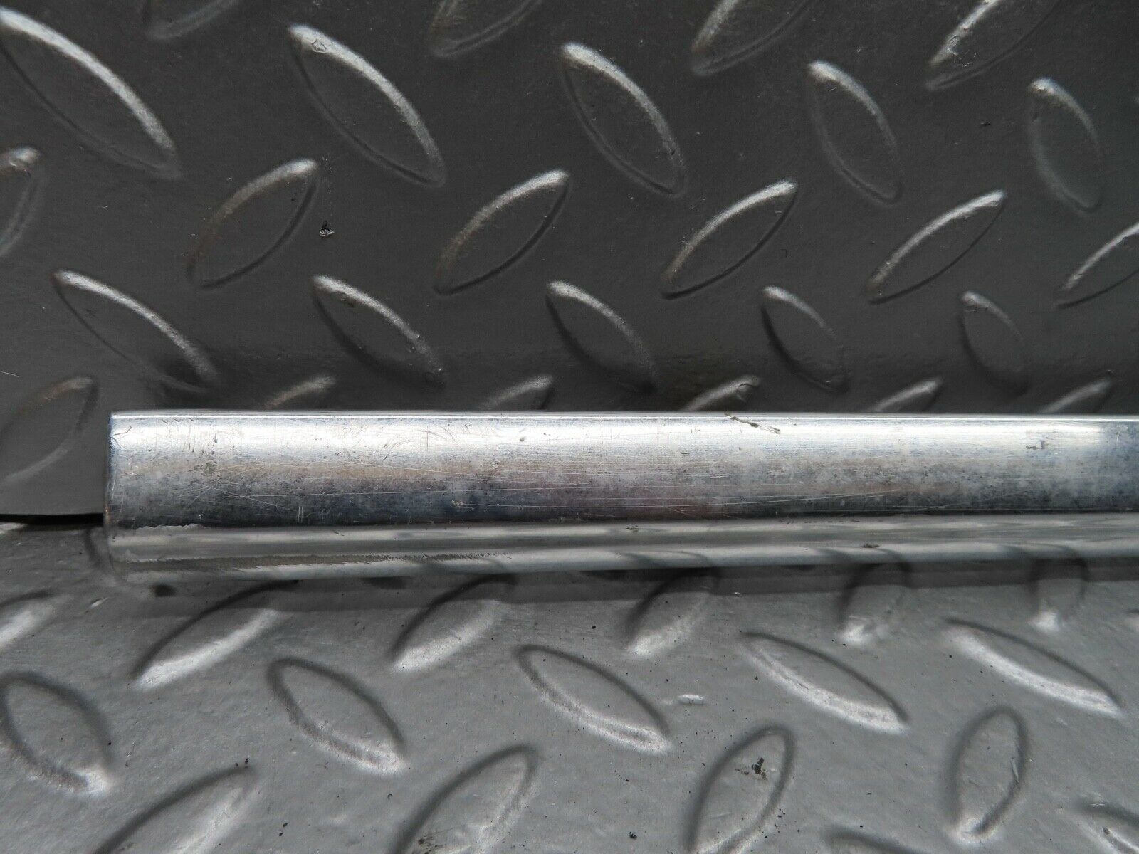 20822 Mercedes-Benz W114 250CE Coupe Right Door Chrome Moulding Trim