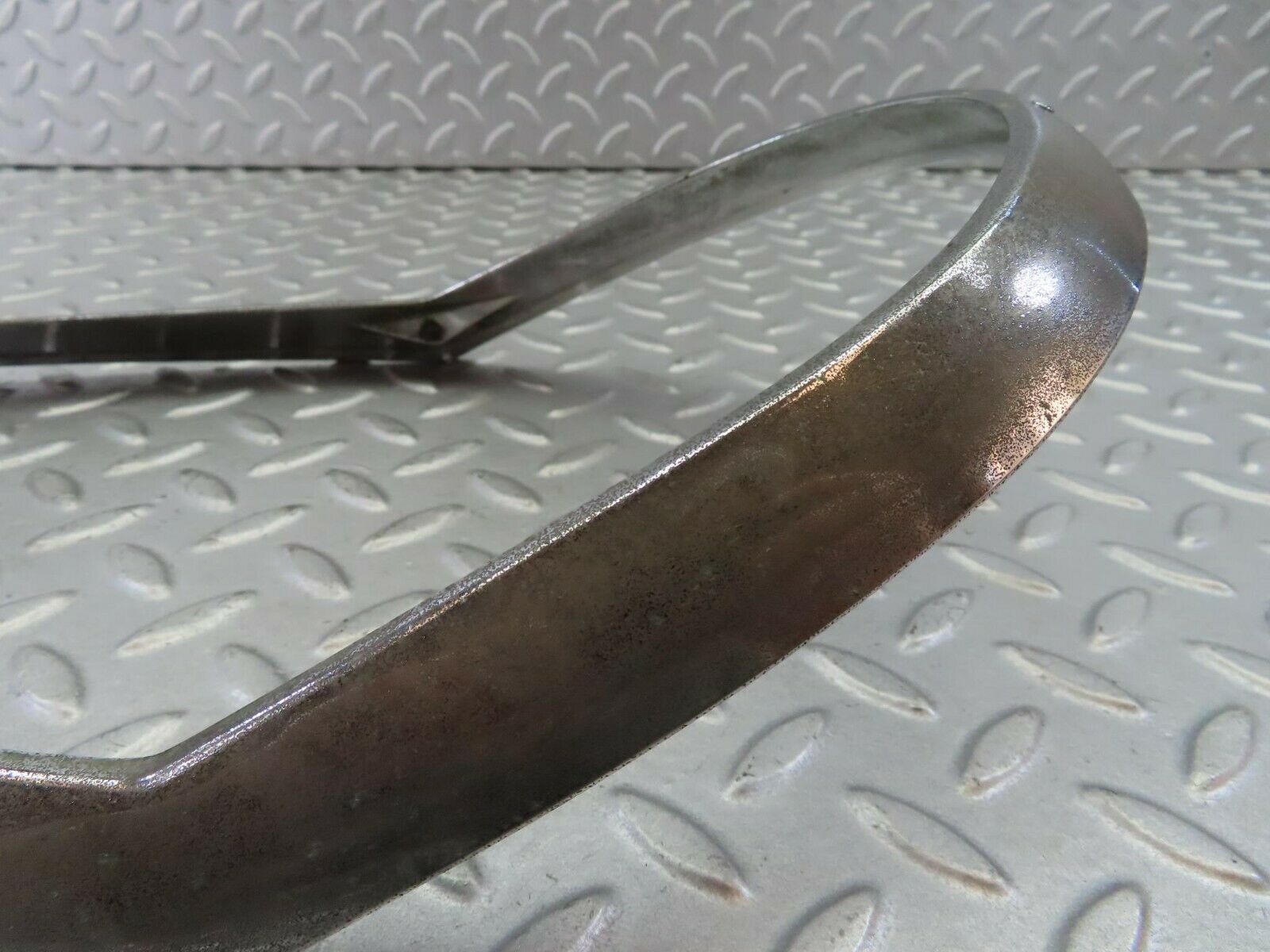 8114 Mercedes-Benz W108 Headlight Chrome Frame 1305542029