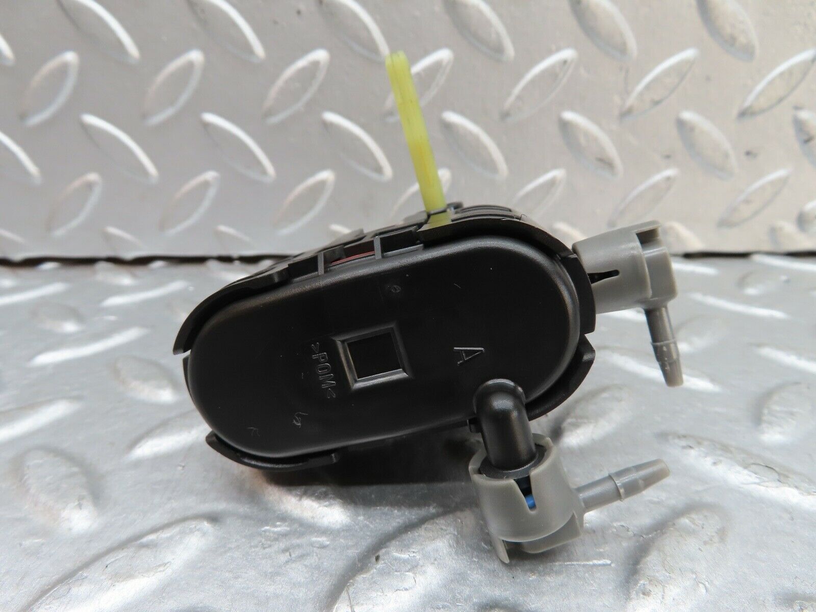 19367 Mercedes-Benz C140 CL420 Coupe Heater Box Vacuum Actuator 9062700312