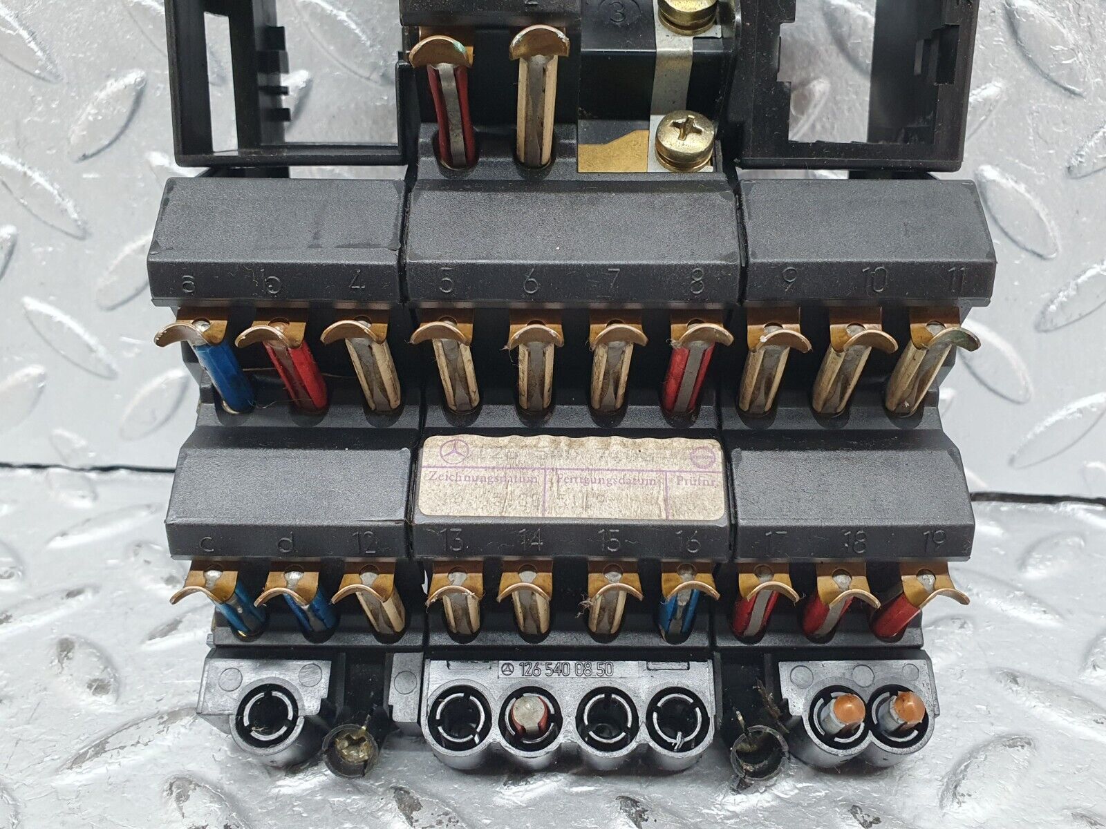 41210 Mercedes-Benz W126 300SE Fuse Box 1265407206 1265400850 1265454140