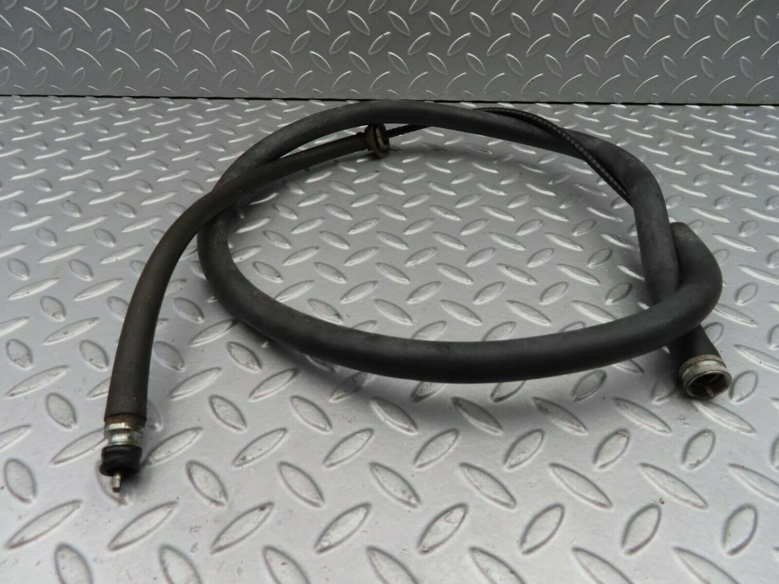 7209 Mercedes-Benz C107 350SLC Coupe Speedometer Cable For Automatic Gearbox