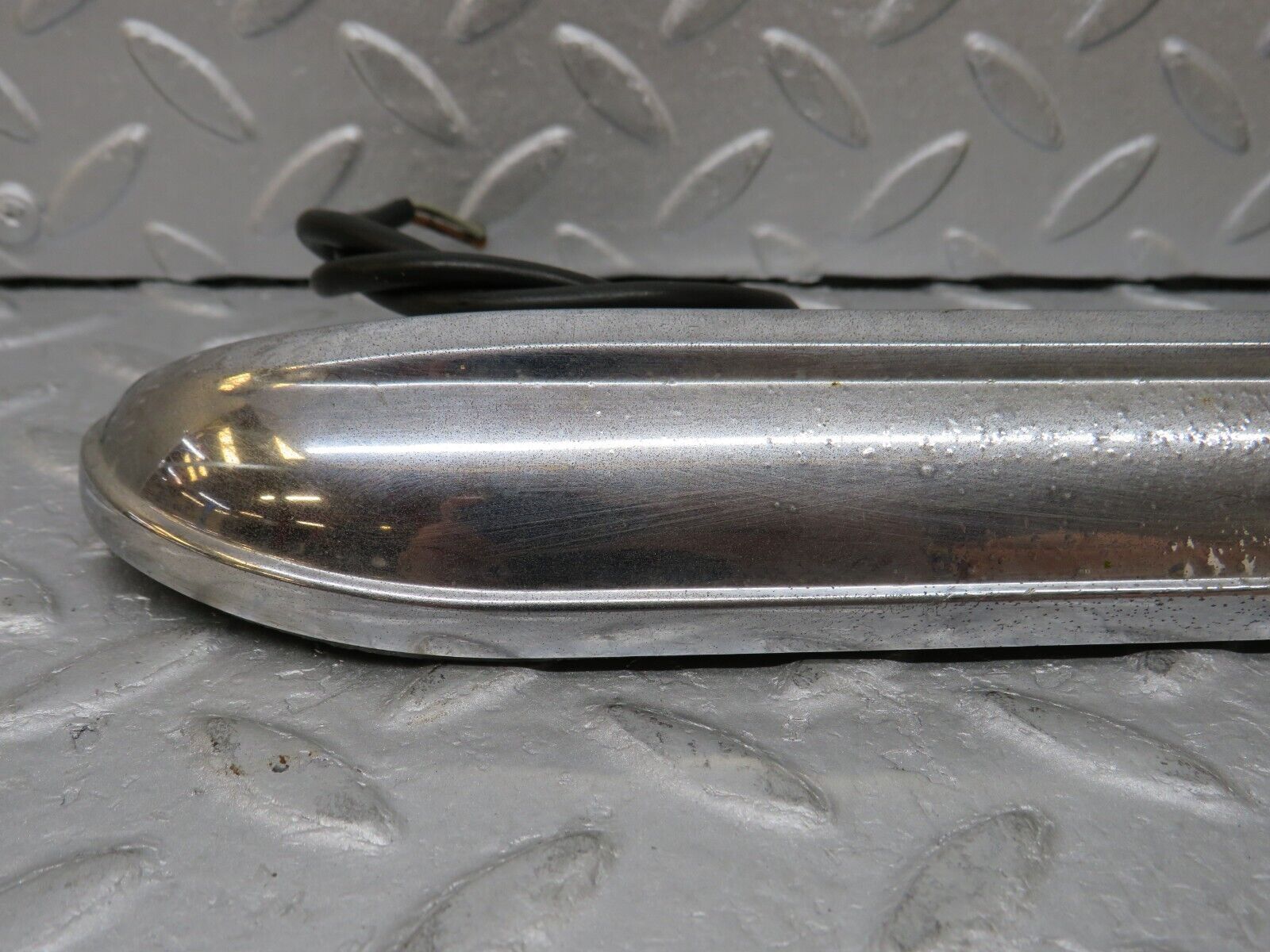 35829 Mercedes-Benz W108 number Plate Light Trunk Lid Chrome