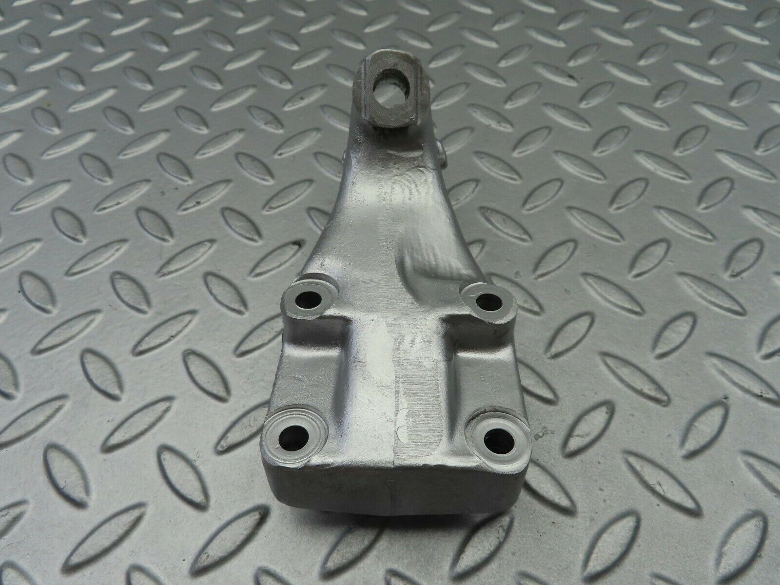 7063 Mercedes-Benz C107 350SLC Coupe Engine Mount Bracket Left Side 1162232204