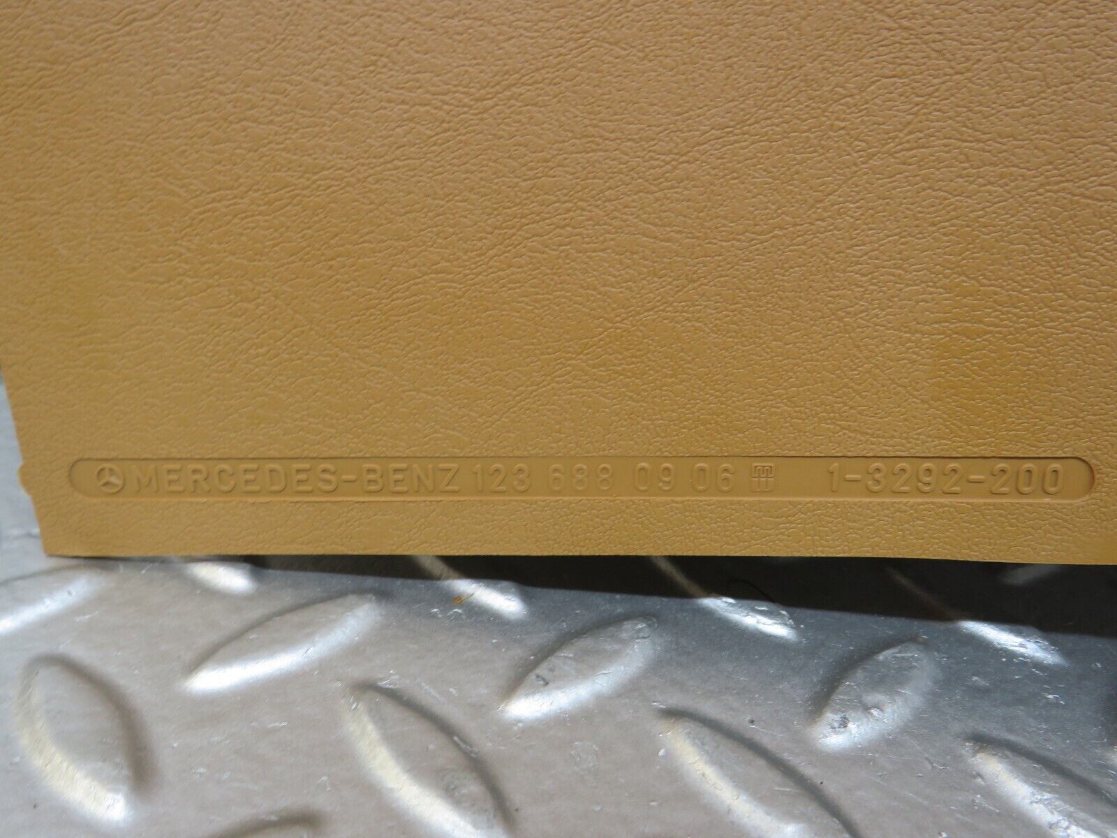 25435 Mercedes-Benz W123 200 Front Left Kick Panel 1236880906