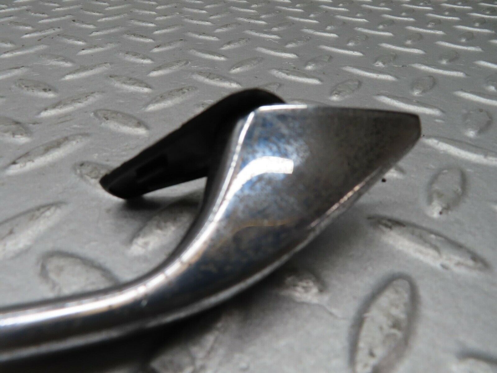 12295 Mercedes-Benz W108 280SE 3.5 Chrome Door Handle Rear Right 1087661202