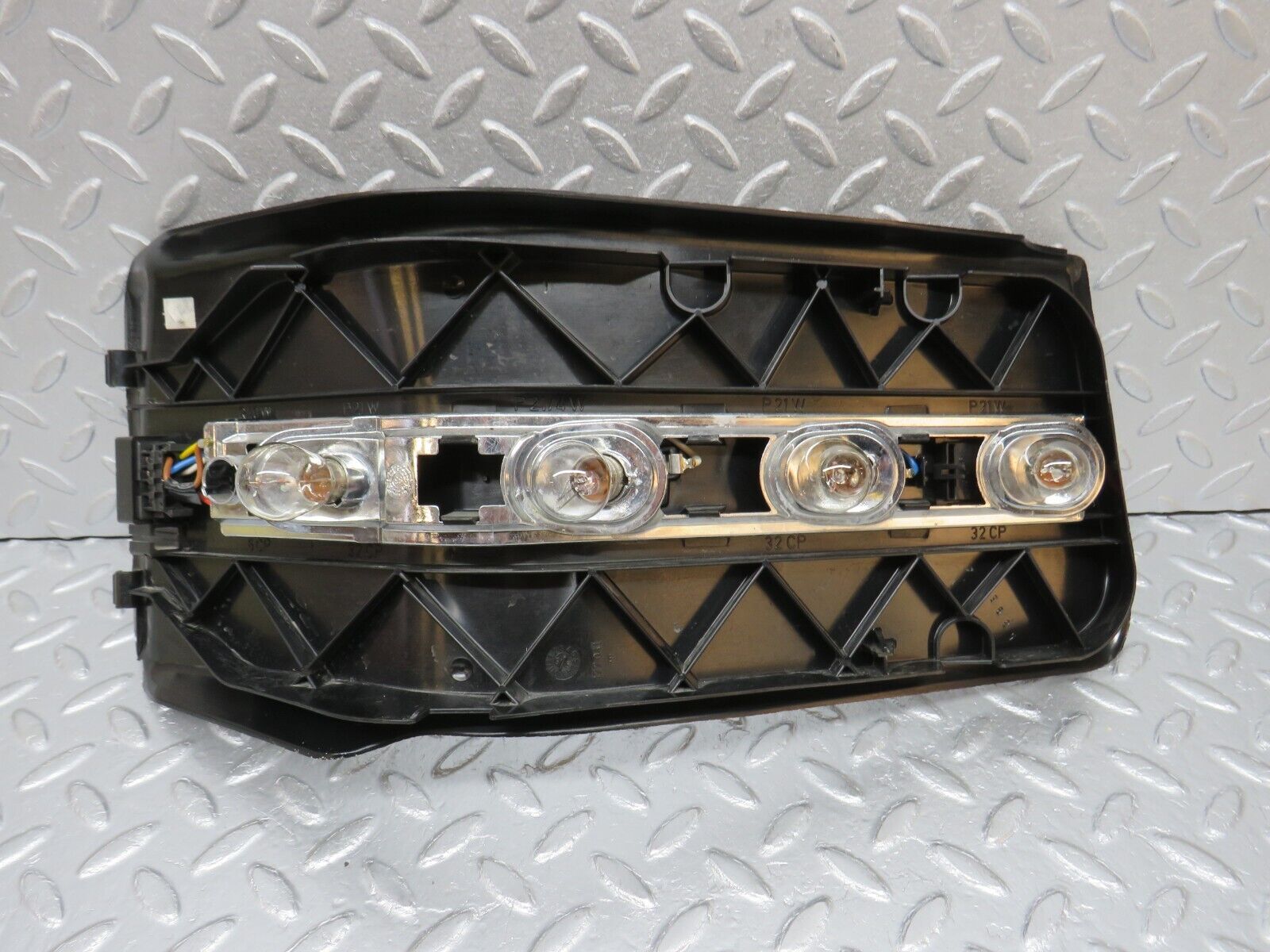 39347 Mercedes-Benz R129 320SL Coupe Tail Light Left Side