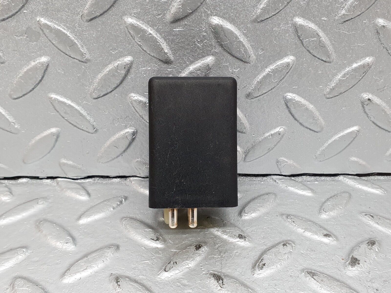 41098 Mercedes-Benz W126 300SE Light Control Relay 0055453332