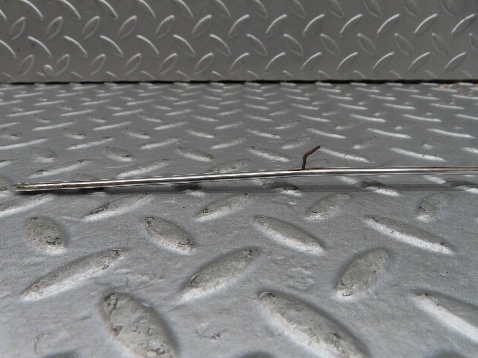 18766 Mercedes-Benz W120 W121 Ponton Front Right Door Card Chrome Trim