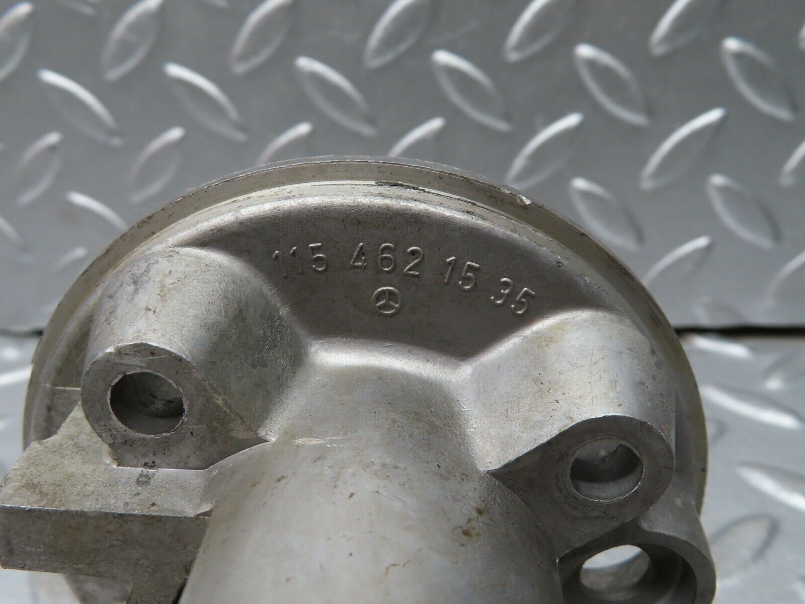 20945 Mercedes-Benz W114 250CE Coupe Steering Shaft 1154621535