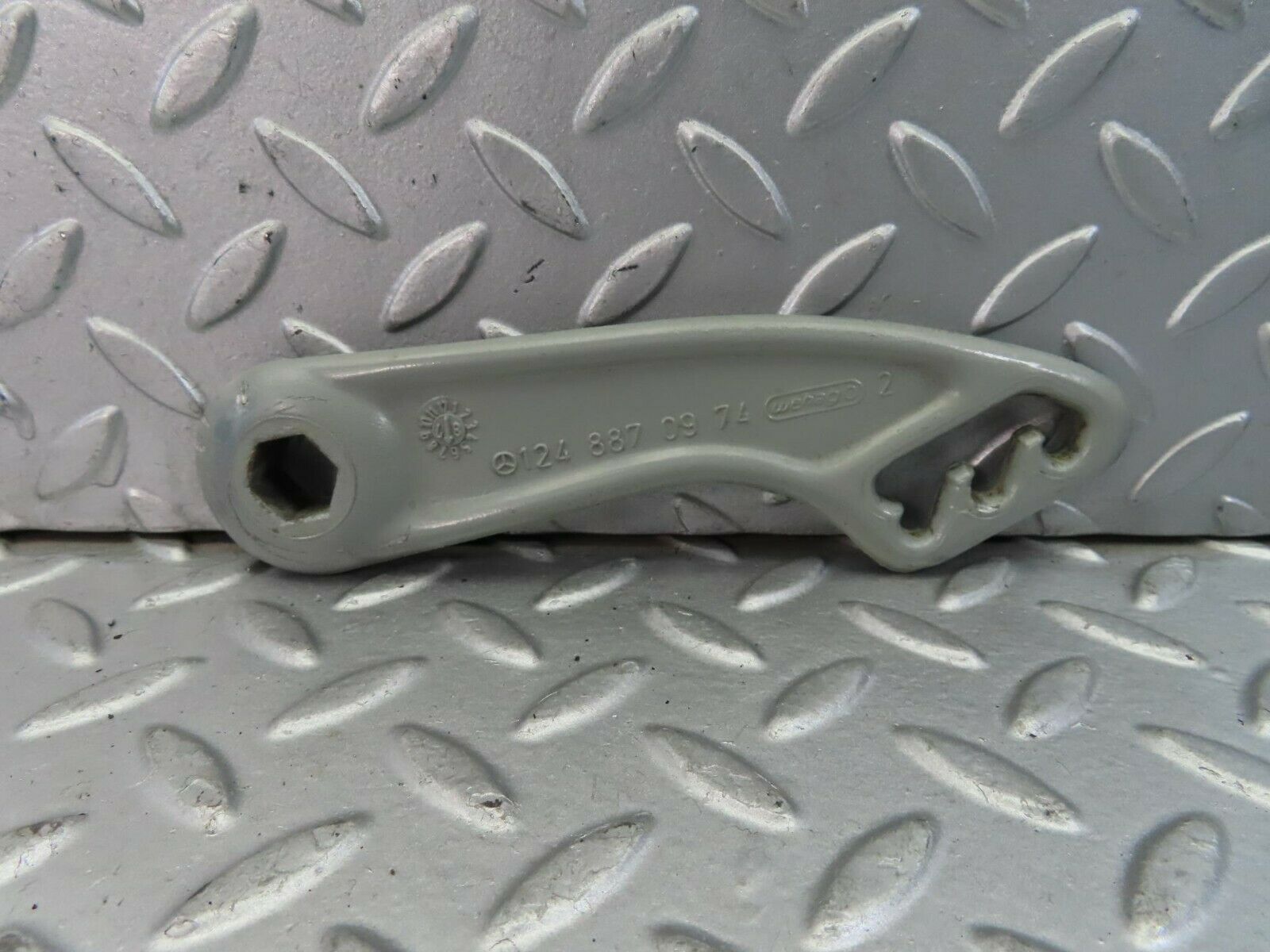 9329 Mercedes-Benz C124 300CE Coupe Bonnet Hinge Right 1248870974