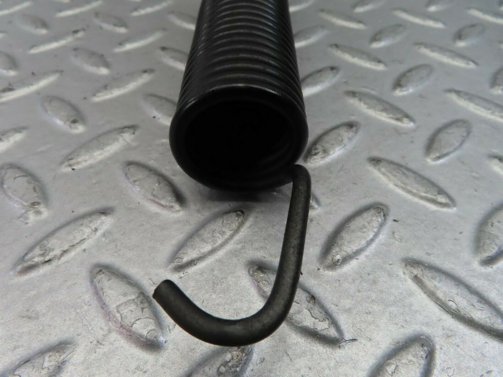 9691 Mercedes-Benz C123 280CE Coupe Trunk Lid Hinge Spring