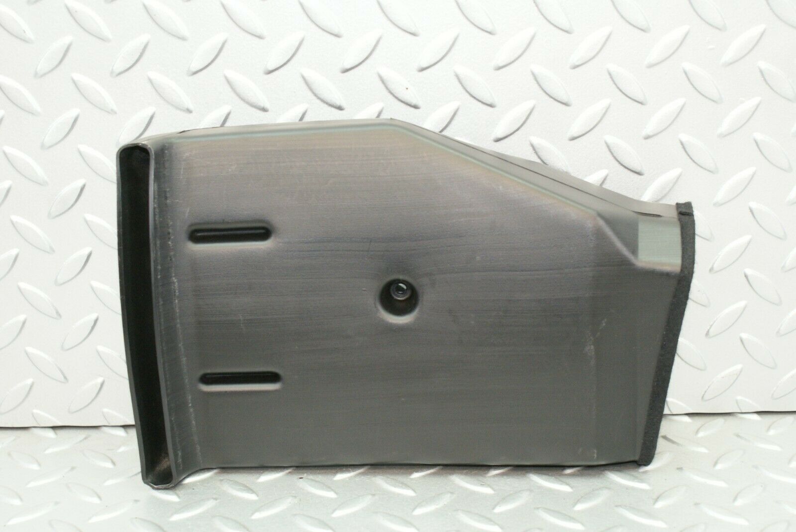 2755 Mercedes-Benz C123 280CE Coupe Air Duct Heater Ventilation Right