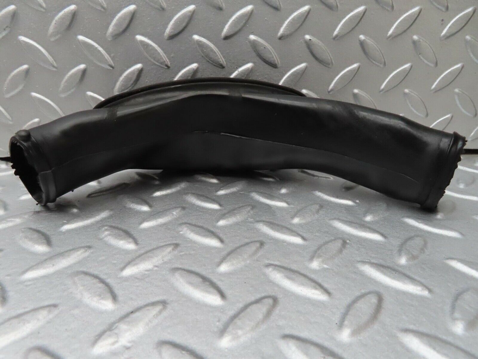 16496 Mercedes-Benz W124 260E Heater Water Drain 1248320025