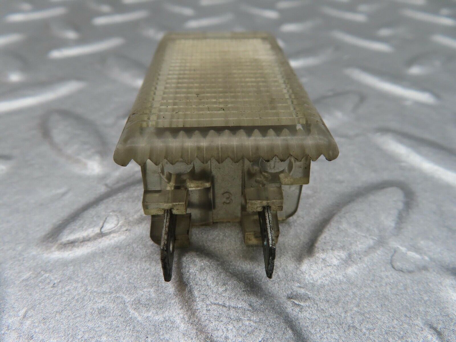 13971 Mercedes-Benz C107 280SLC Glove Box Light