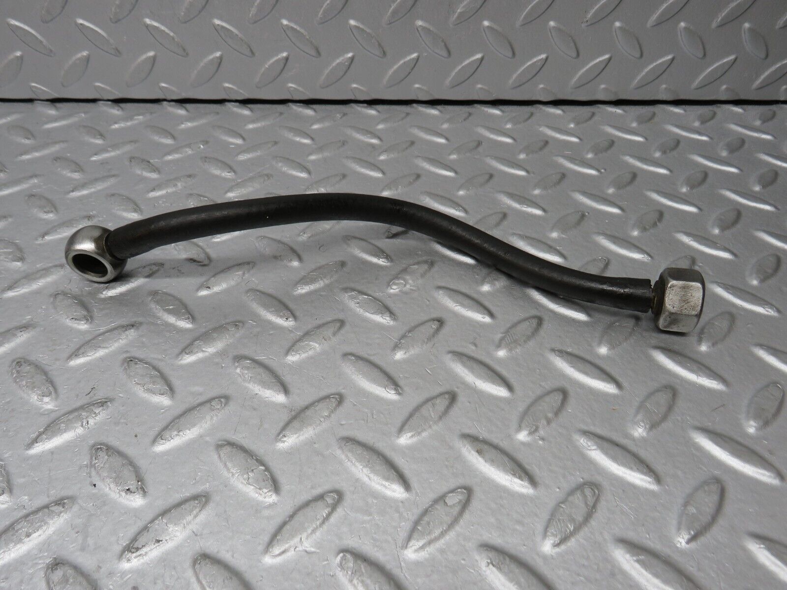 35905 Mercedes-Benz 240D OM616.912 Fuel Hose Pipe