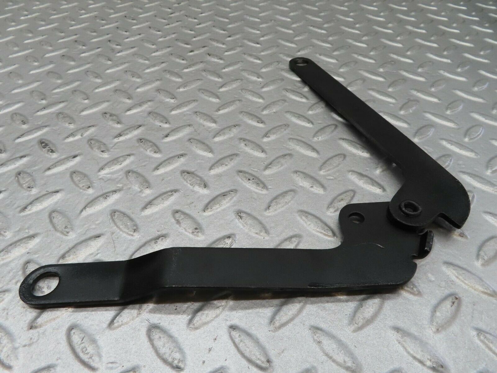 16606 Mercedes-Benz C107 380SLC Bonnet Hinge Left Side