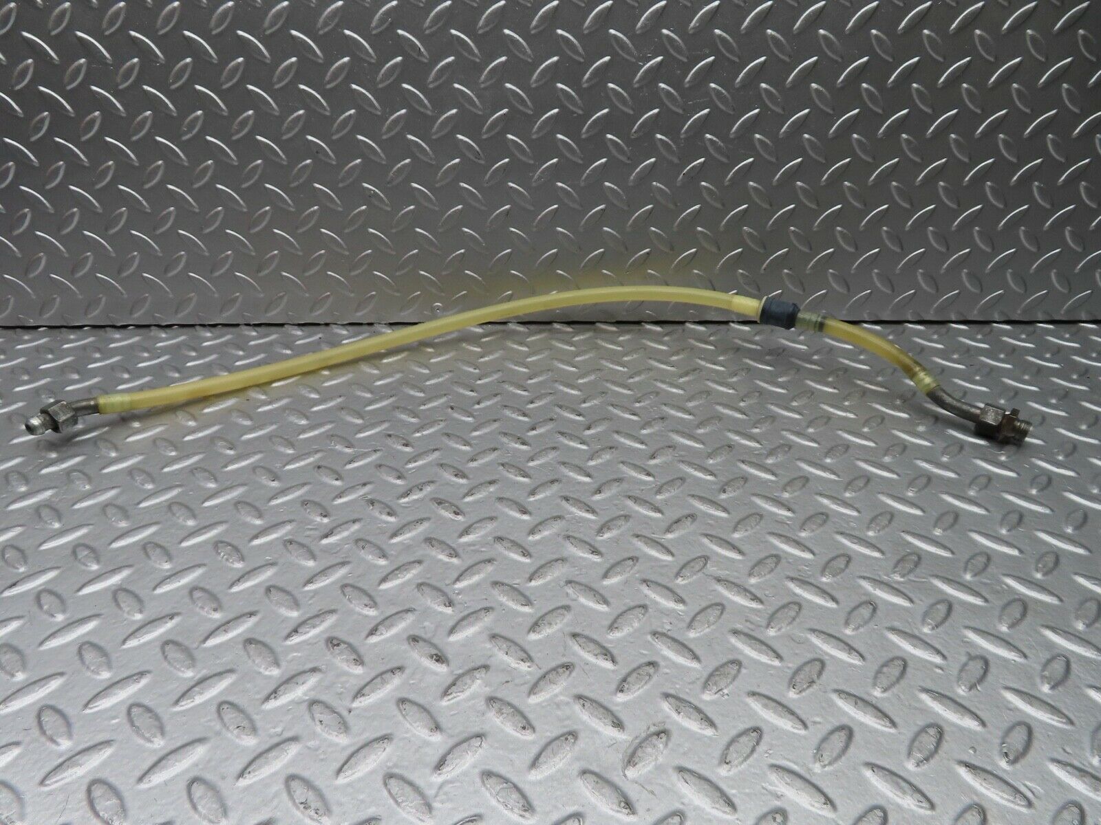 20911 Mercedes-Benz W114 250CE Coupe Brake Servo Vacuum Pipe