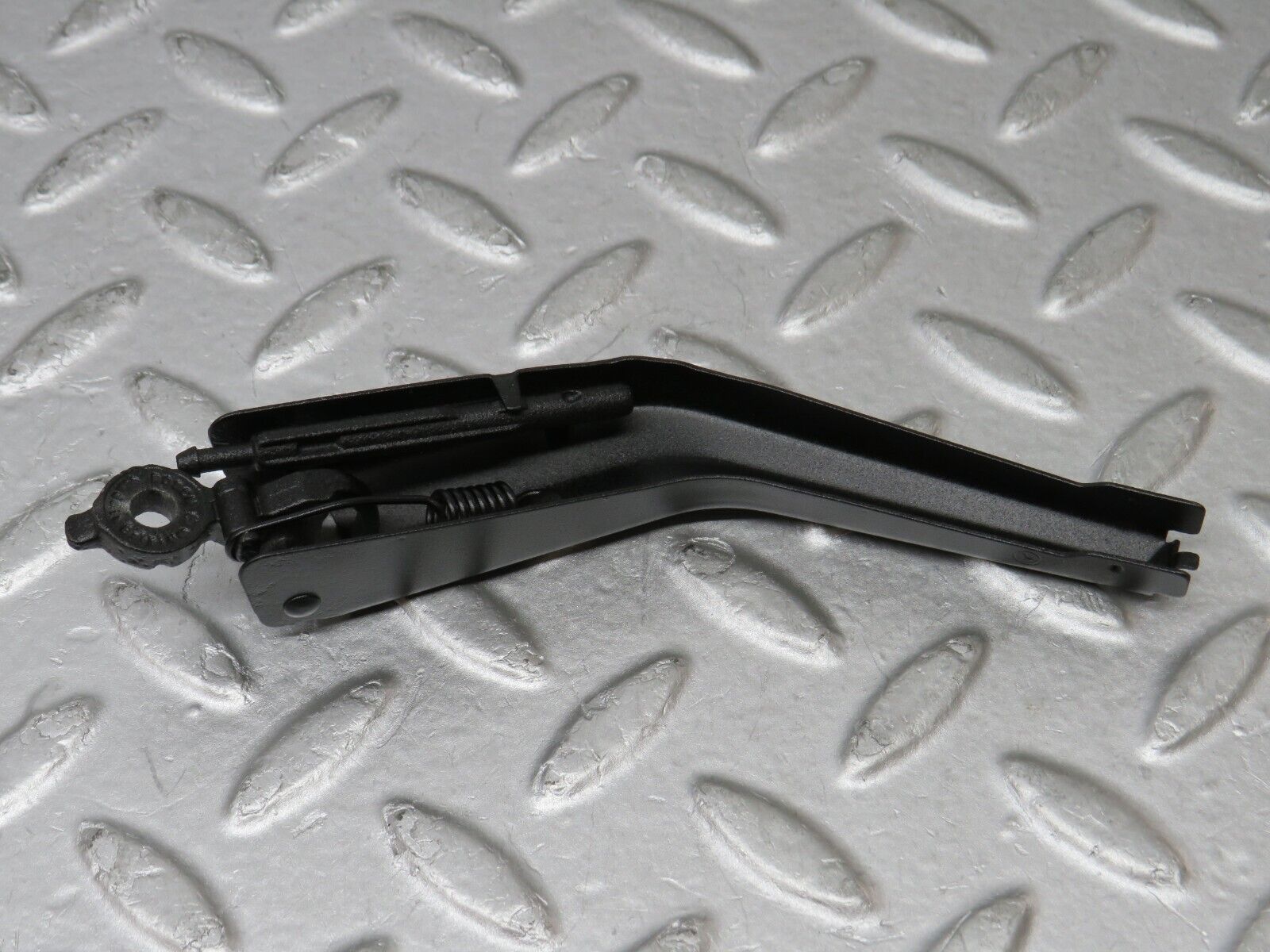 36341 Mercedes-Benz W126 420SE Headlight Wiper Arm Bosch Left Side