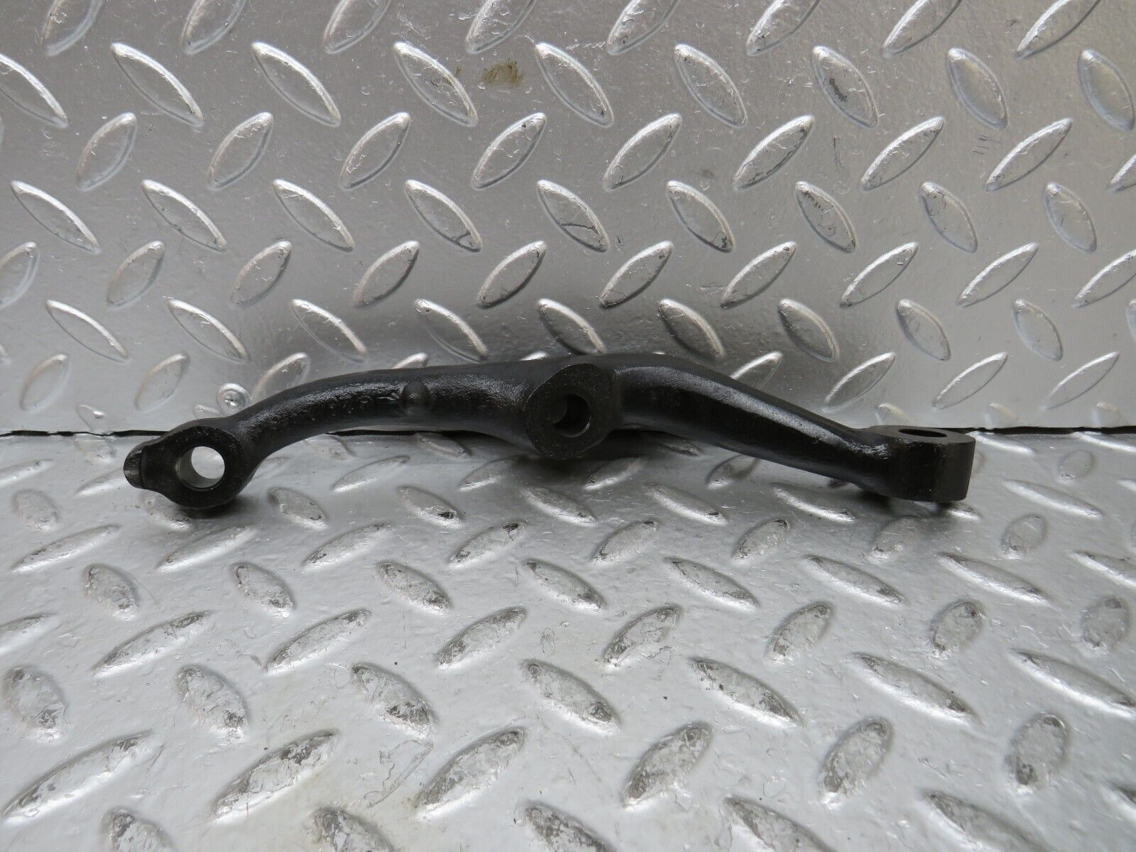 27399 Mercedes-Benz W123 280E Front Axle Steering Arm Left Side