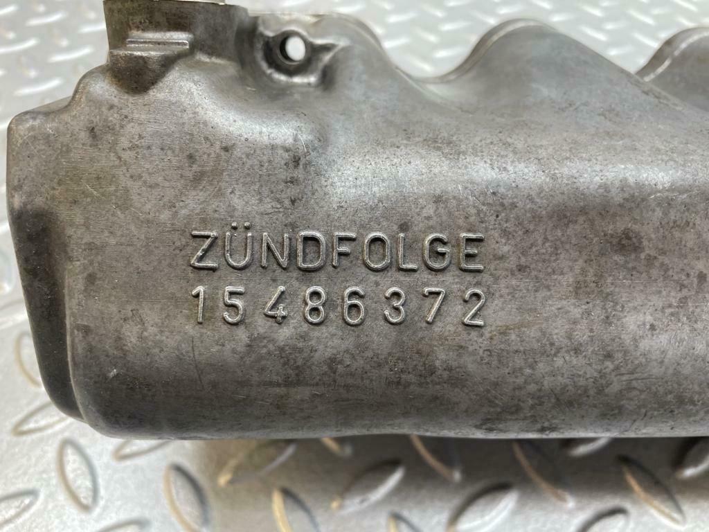 0007 Mercedes-Benz W116 350 SE Cylinder Head Valve Cover Right 1160161905