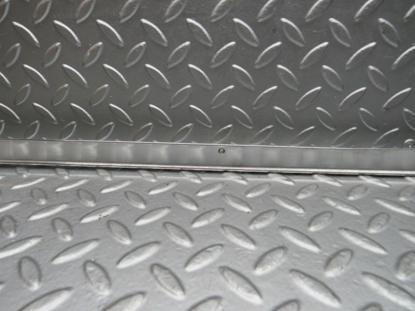 21807 Mercedes-Benz W126 300SE Roof Chrome Trim Right Side