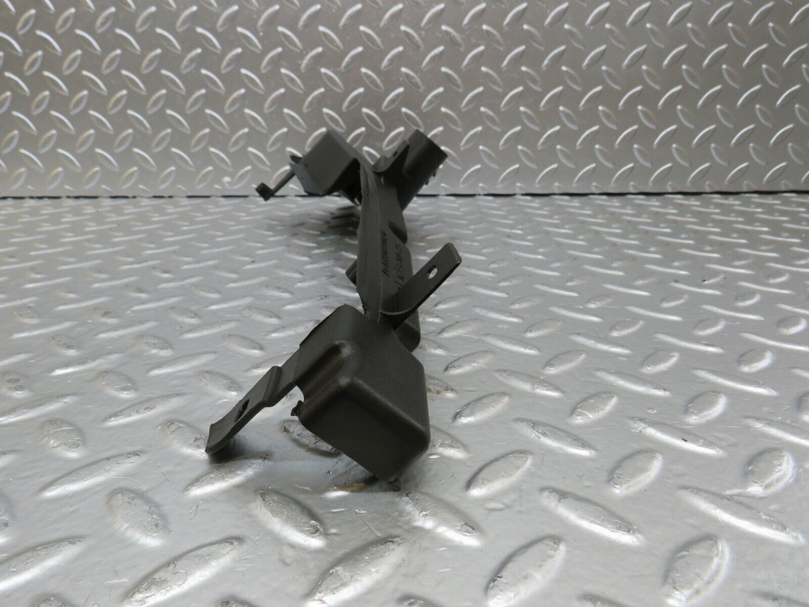 25007 Mercedes-Benz W140 S320 Engine Bay Water Drain Left 1406280573