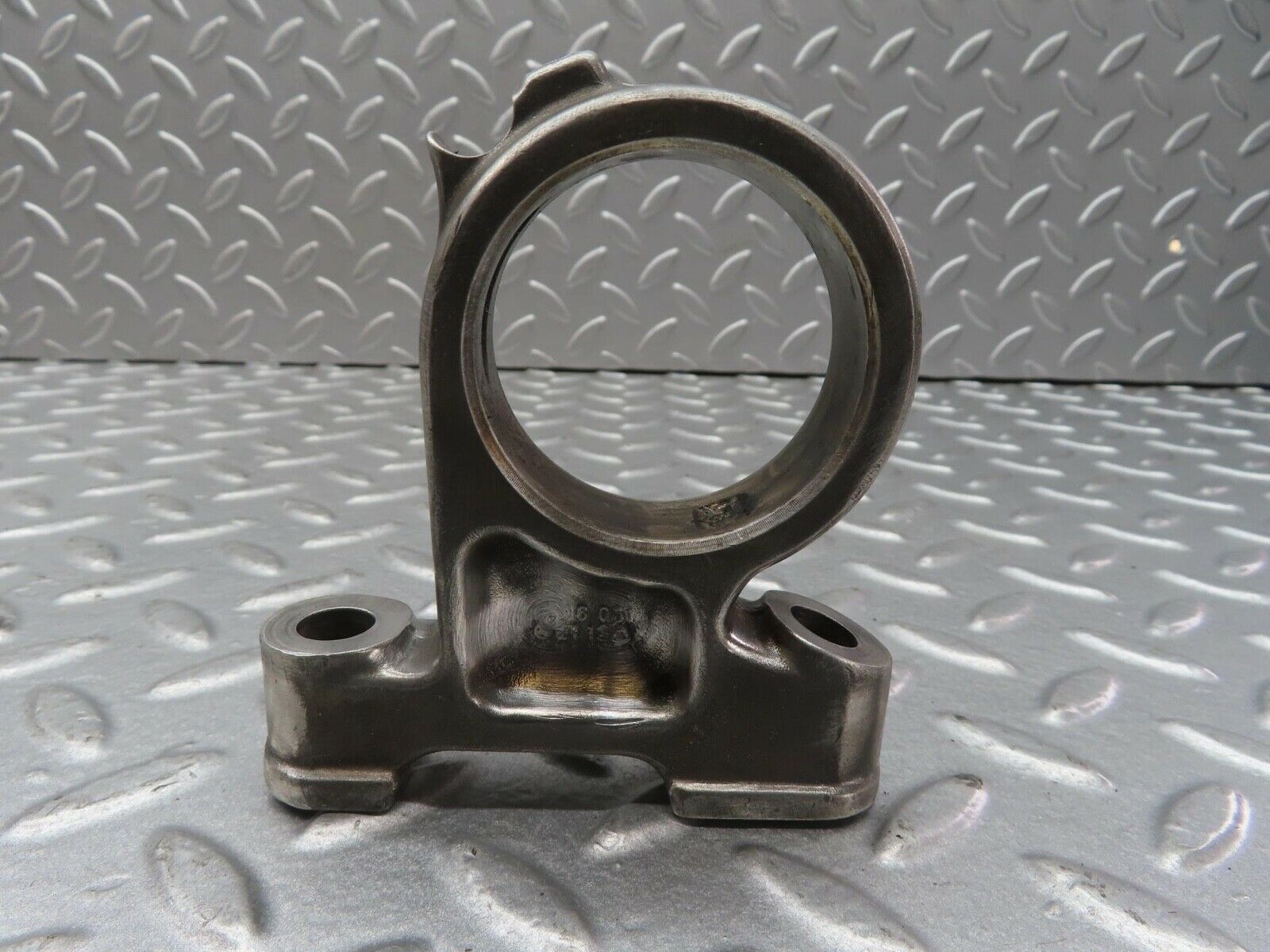 13355 Mercedes-Benz C107 350SLC Coupe Camshaft Tower Bearing 1160512112