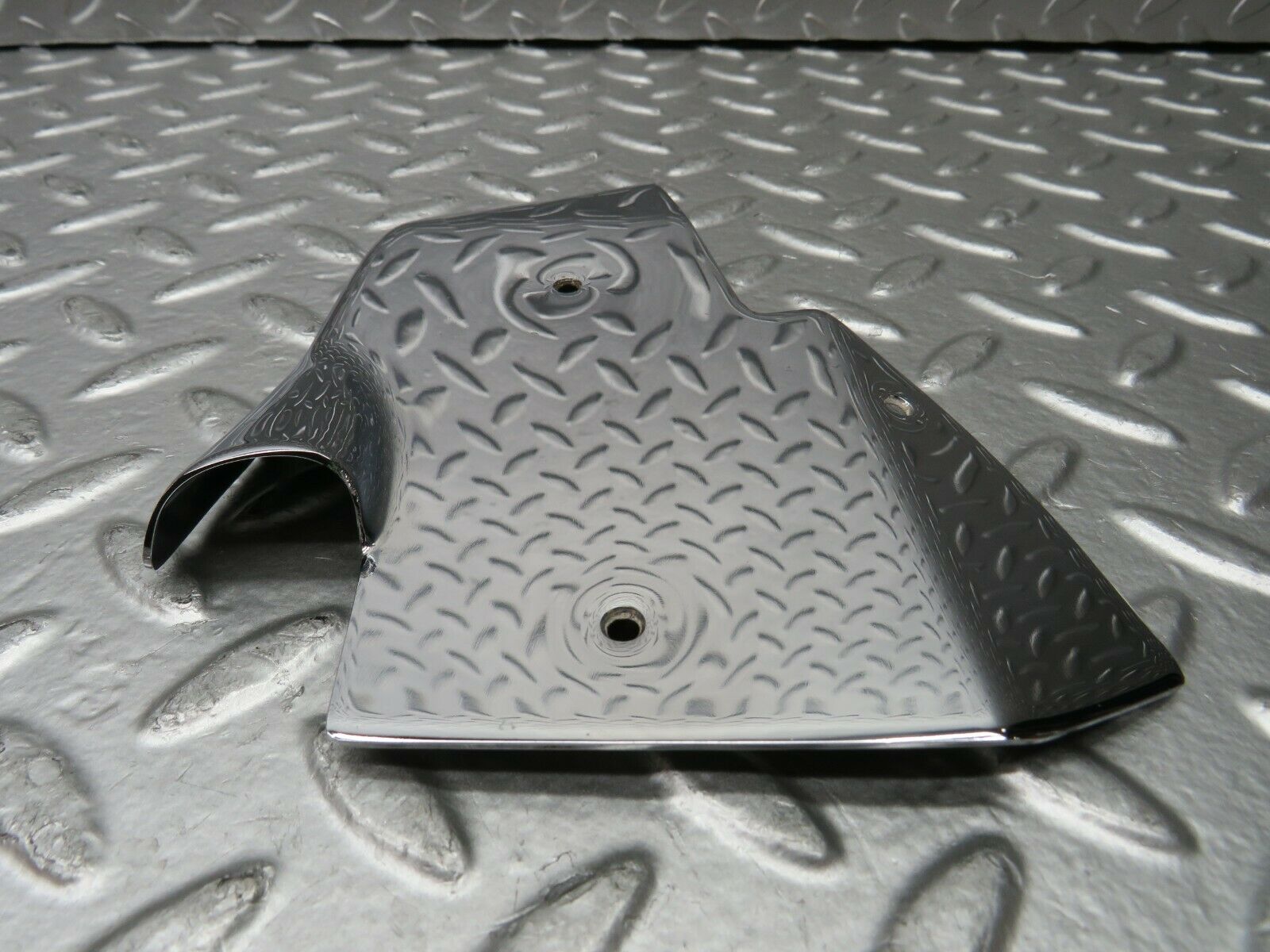 23019 Mercedes-Benz C123 230CE Coupe B Pillar Chrome Cover Plate Left Side