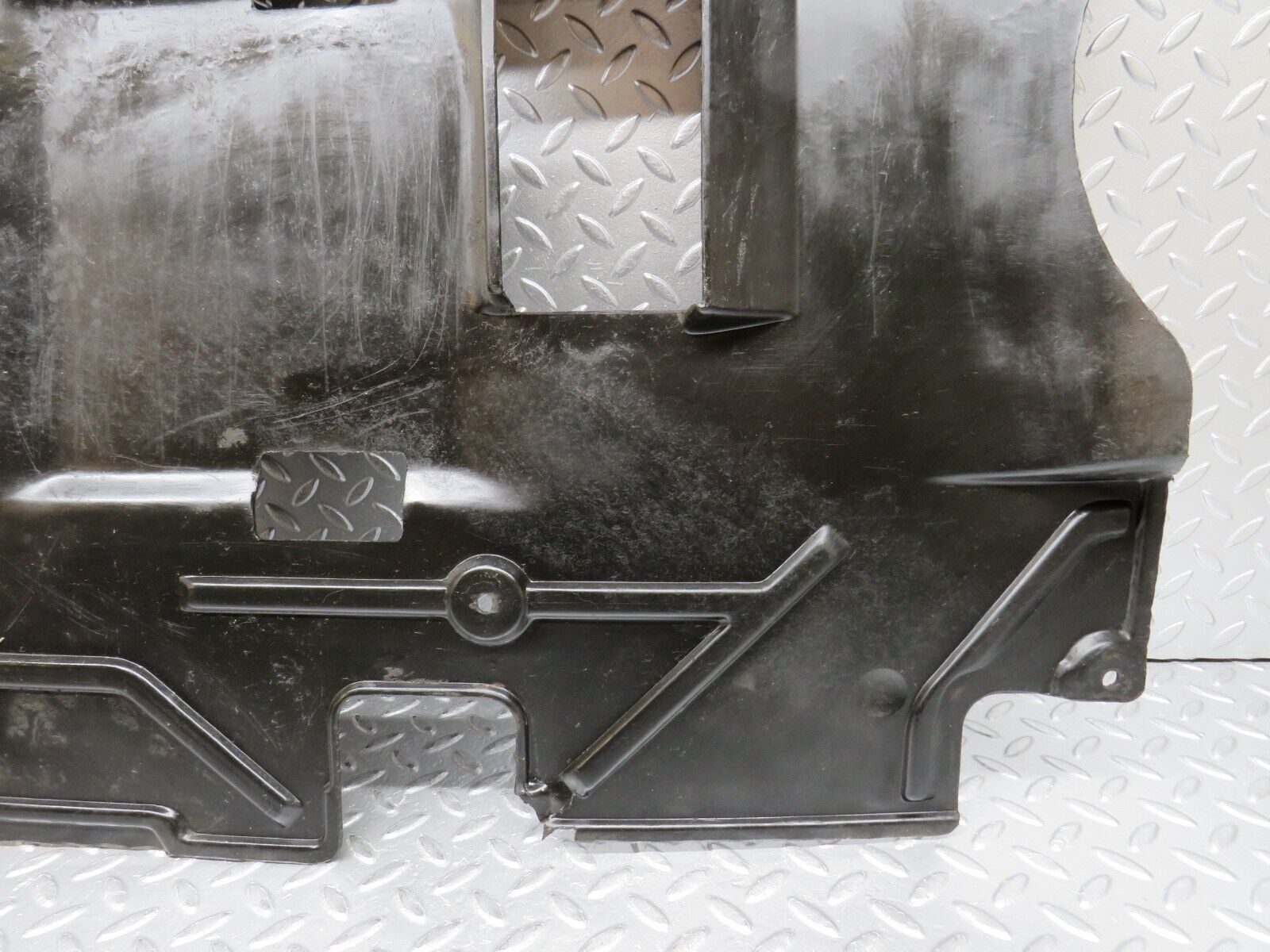 32580 Mercedes-Benz S124 300TE Wagon Engine Bay Undertray Cover 1245241530