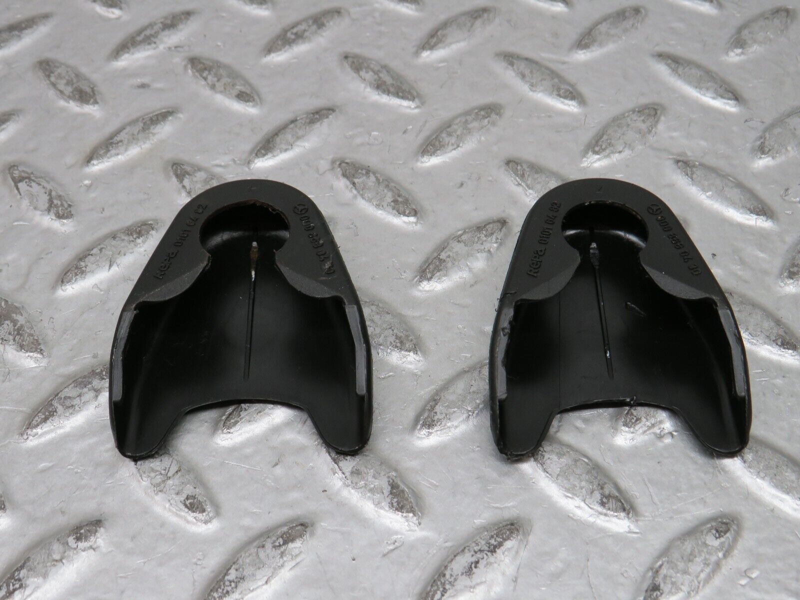 28494 Mercedes-Benz S123 240D Wagon Seat Belt Plastic Cap Pair 0008680430