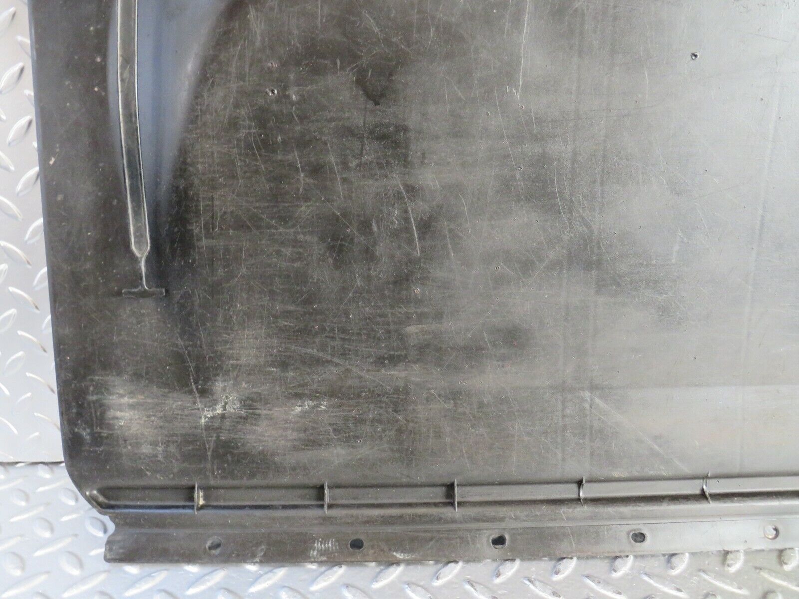 22850 Mercedes-Benz C107 450SLC Coupe Spare Wheel Cover 1076930033