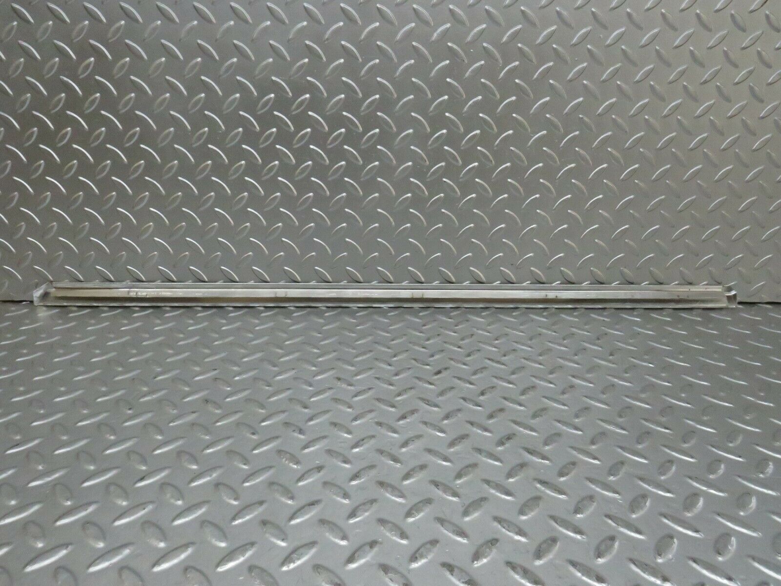 23739 Mercedes-Benz C107 450SLC Coupe Right Door Chrome Trim