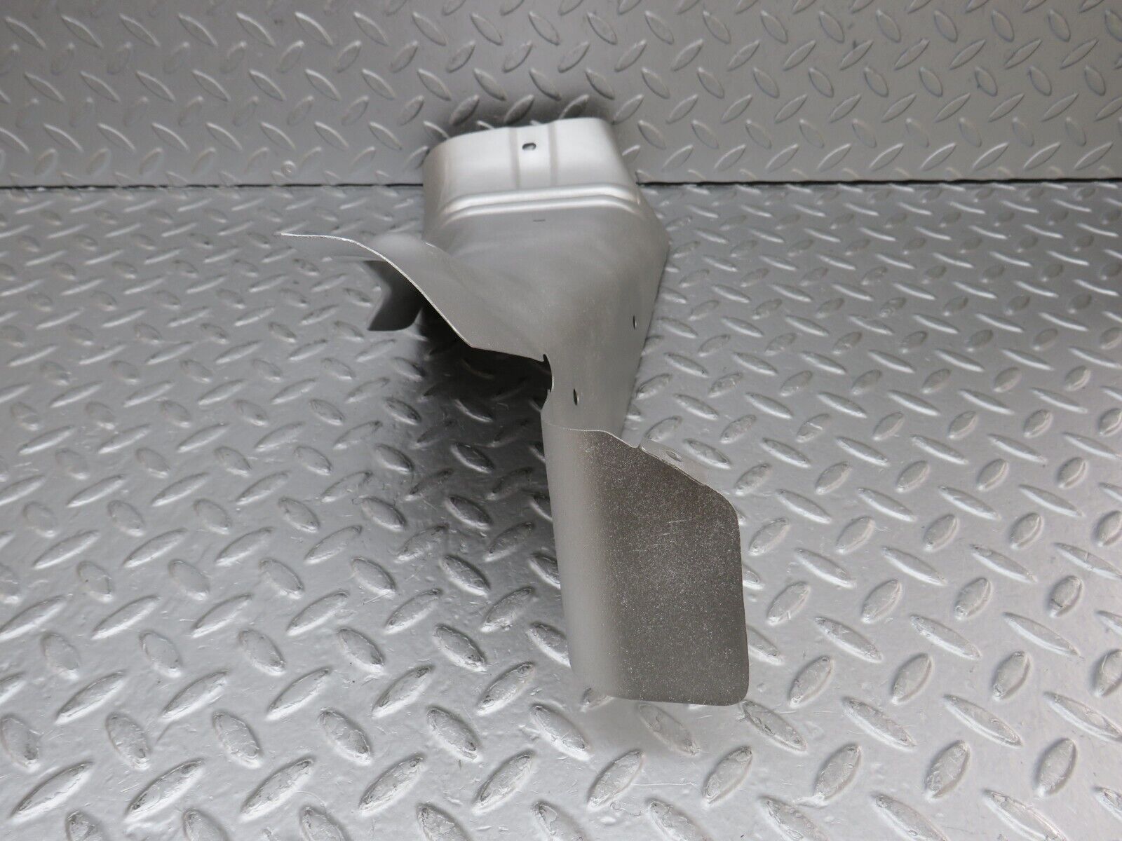 36168 Mercedes-Benz W126 420SE Exhaust Heat Shield