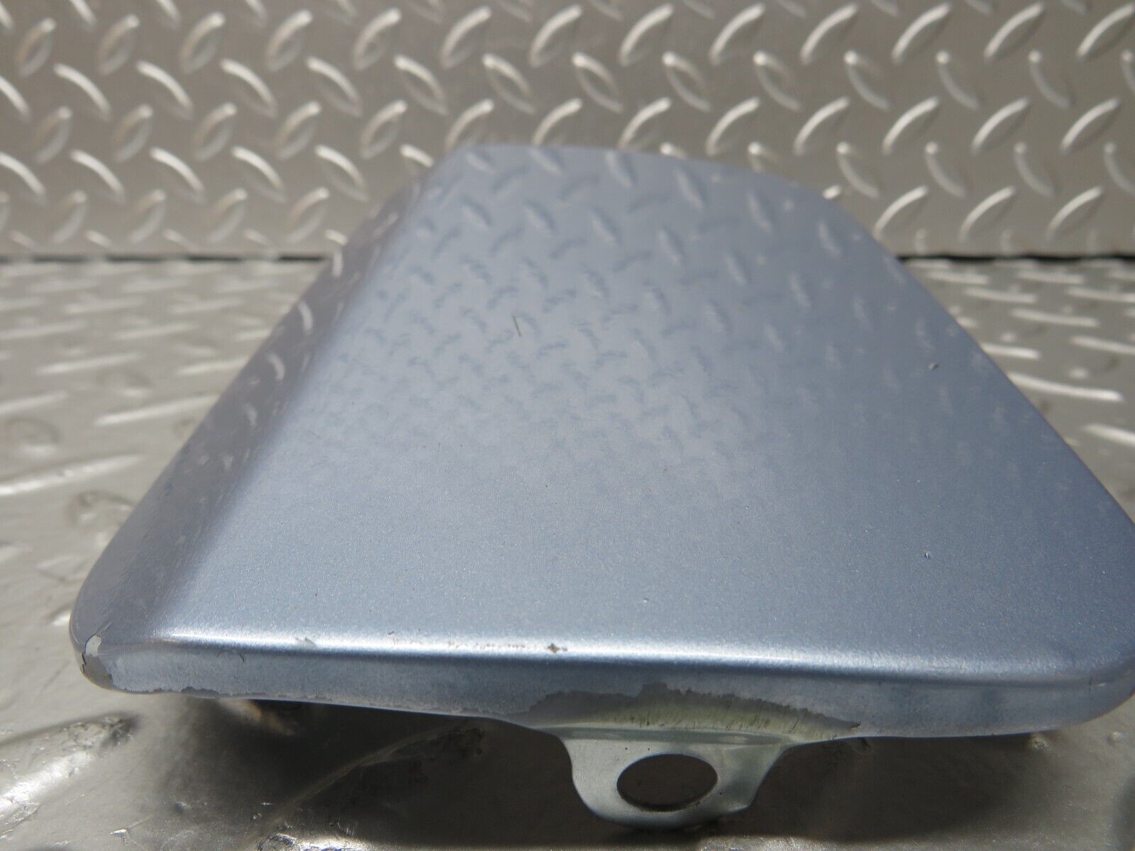 25158 Mercedes-Benz W201 190D Fuel Tank Flap Cap 2015840039