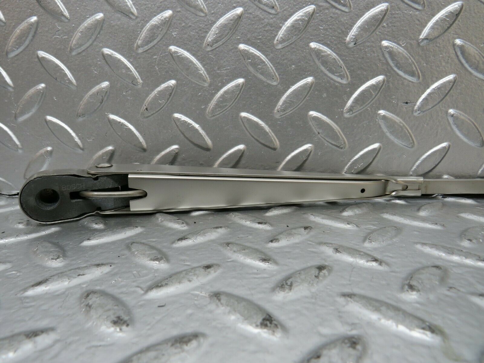 23224 Mercedes-Benz W116 350SE Wiper Arm Bosch Left Side