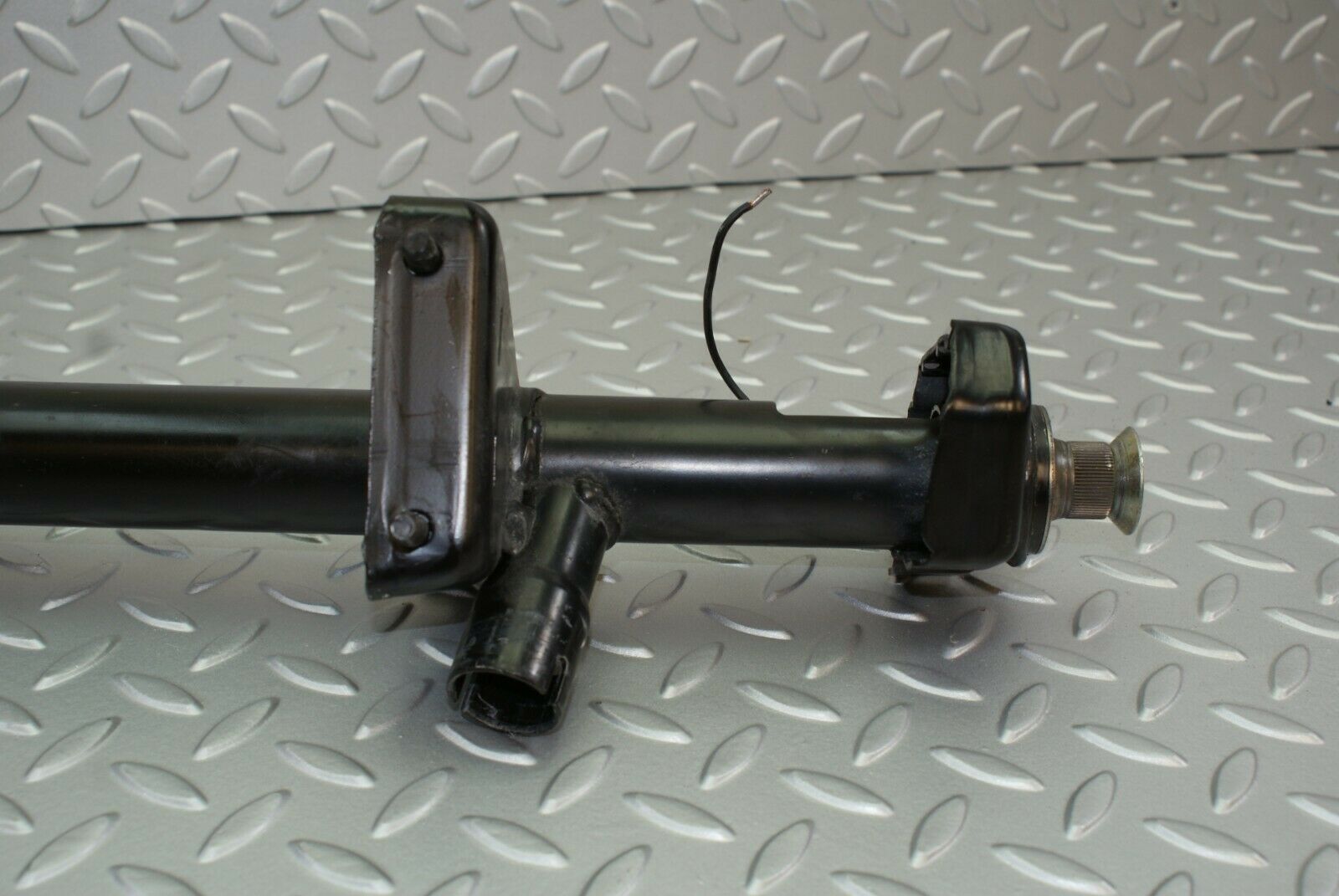 2841 Mercedes-Benz C123 280CE Coupe Steering Column