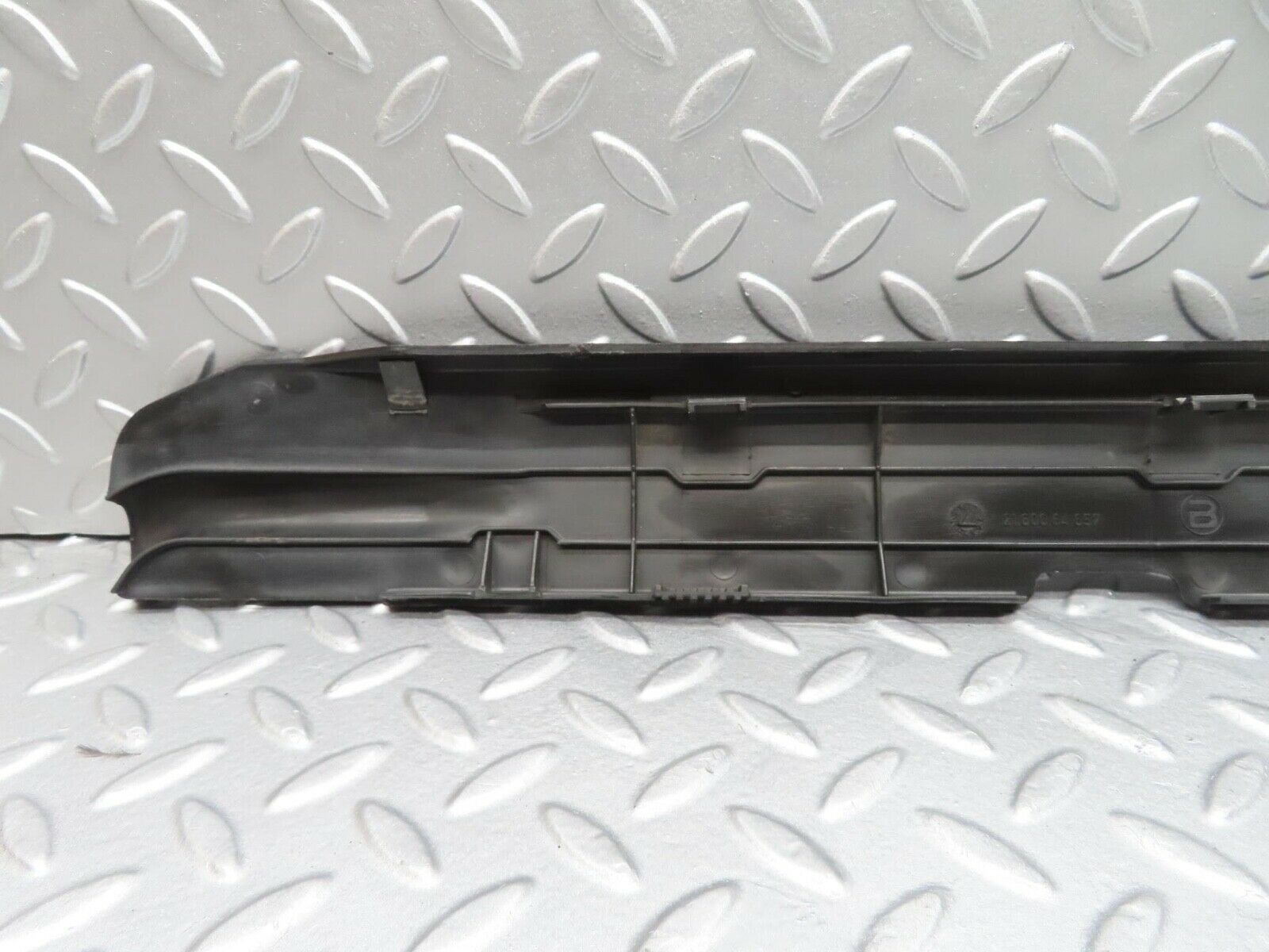 11896 Mercedes-Benz R129 300SL Coupe Radiator Cover 1295050388