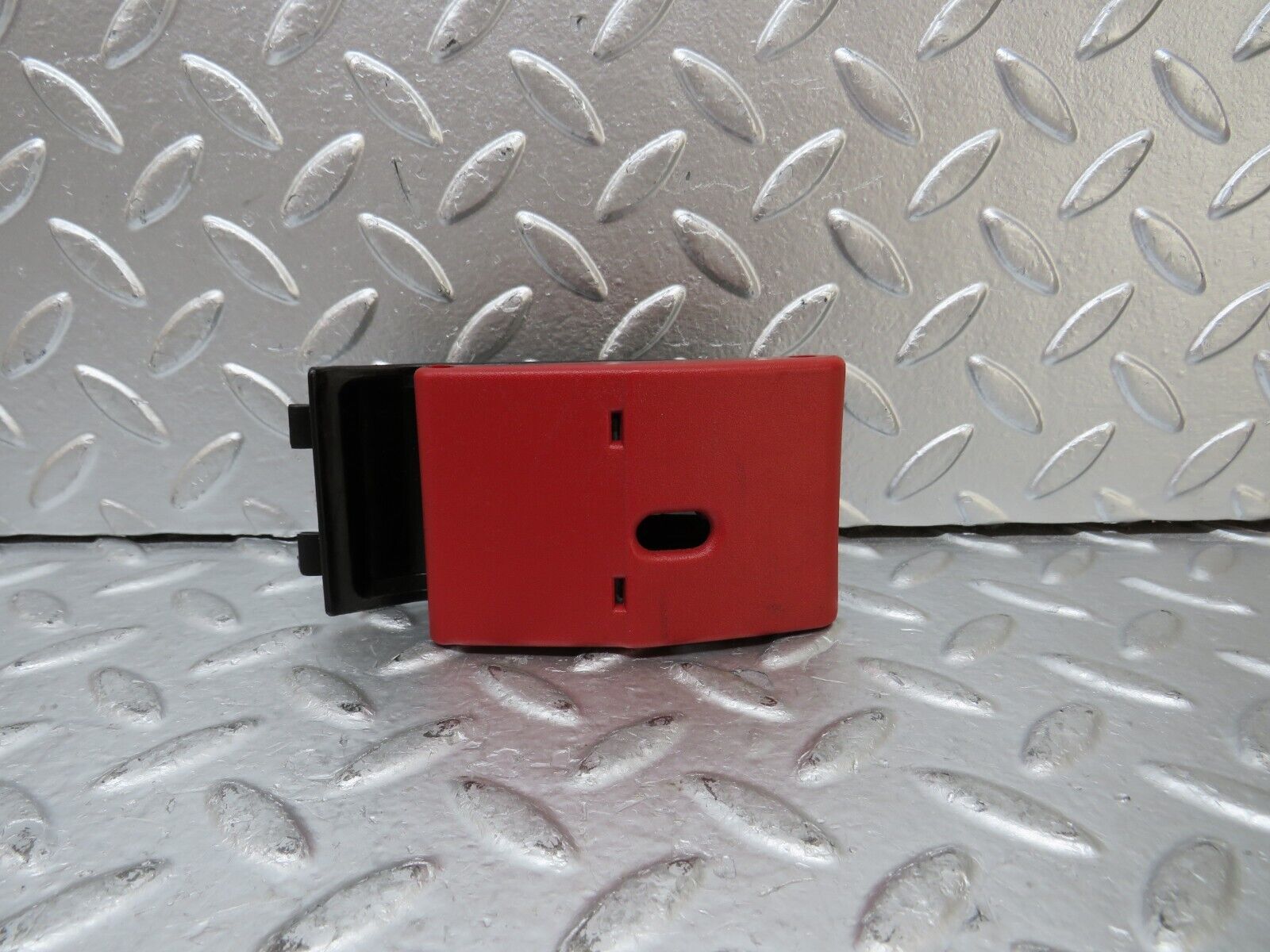 25902 Mercedes-Benz W124 280E Hood Opener Bonnet Opener Release