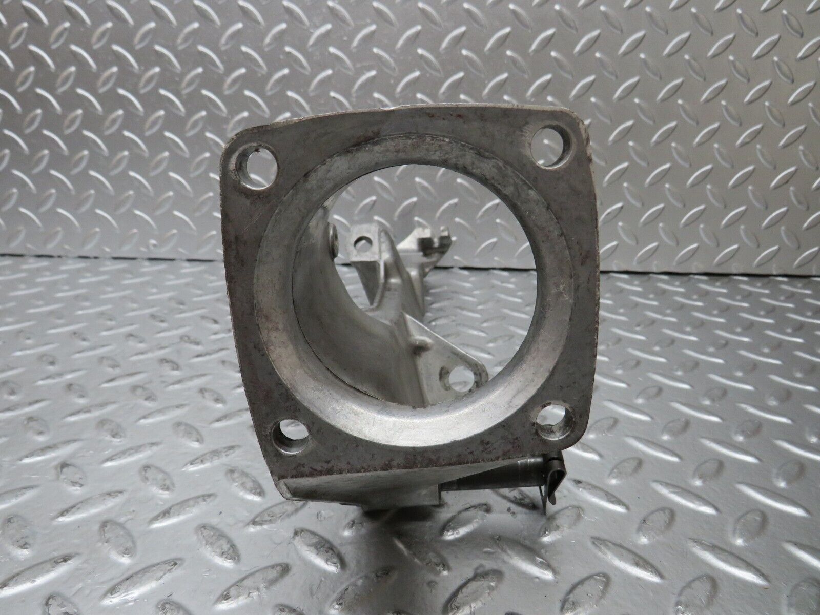 26284 Mercedes-Benz W116 450SE Brake Pedal Bracket 1072941101