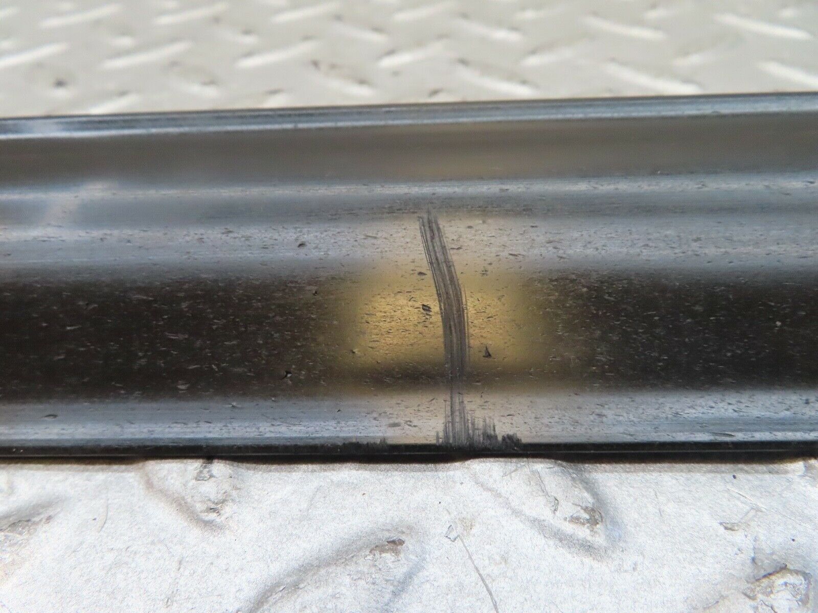 16860 Mercedes-Benz C123 280CE Coupe Right Door Lower Moulding Trim