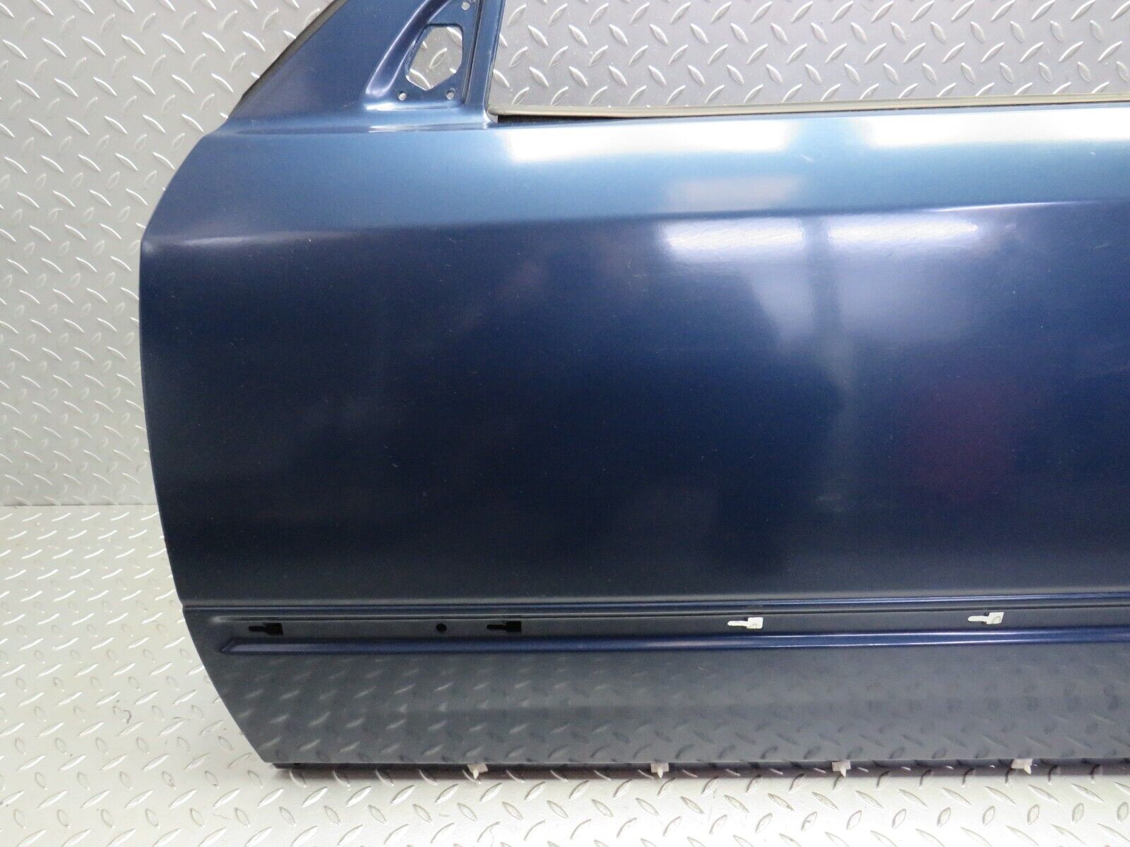 31416 Mercedes-Benz S124 220TE Wagon Front Left Door