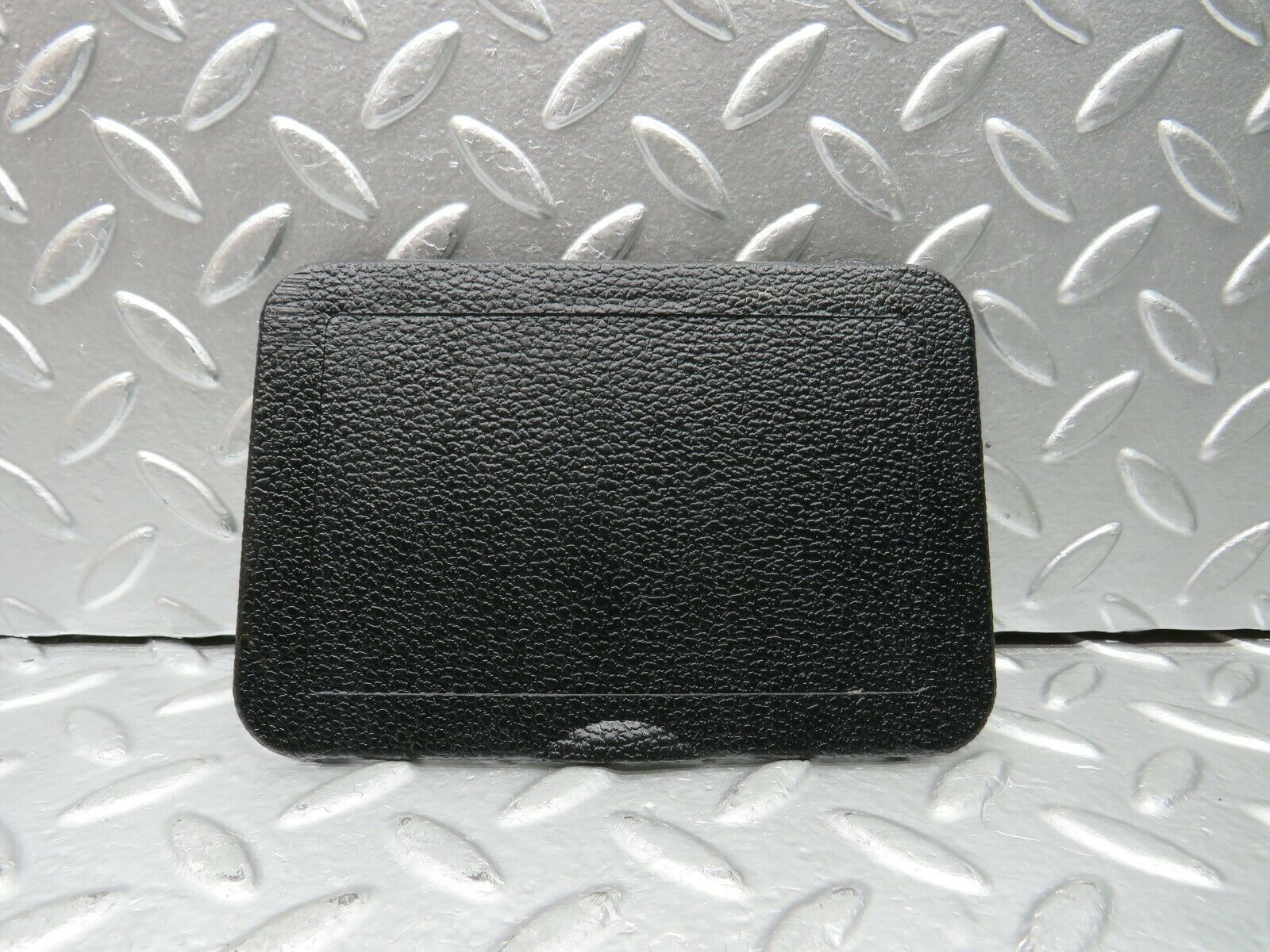 22791 Mercedes-Benz C107 450SLC Coupe Fuse Box Cover