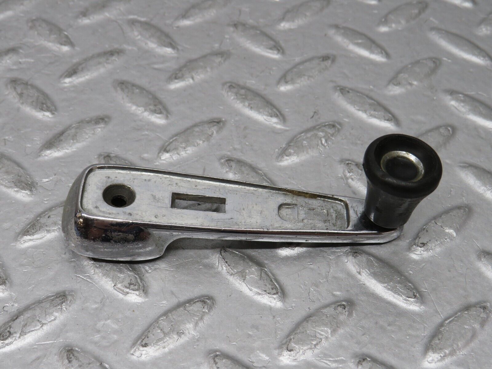 35730 Mercedes-Benz W108 Window Lifter Crank Handle